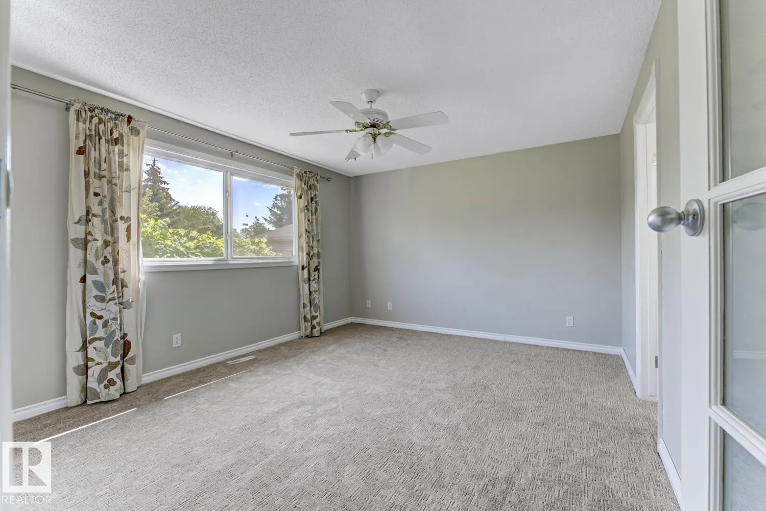 44 ATTWOOD Drive