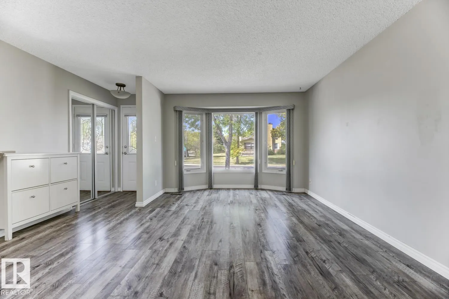 44 ATTWOOD Drive