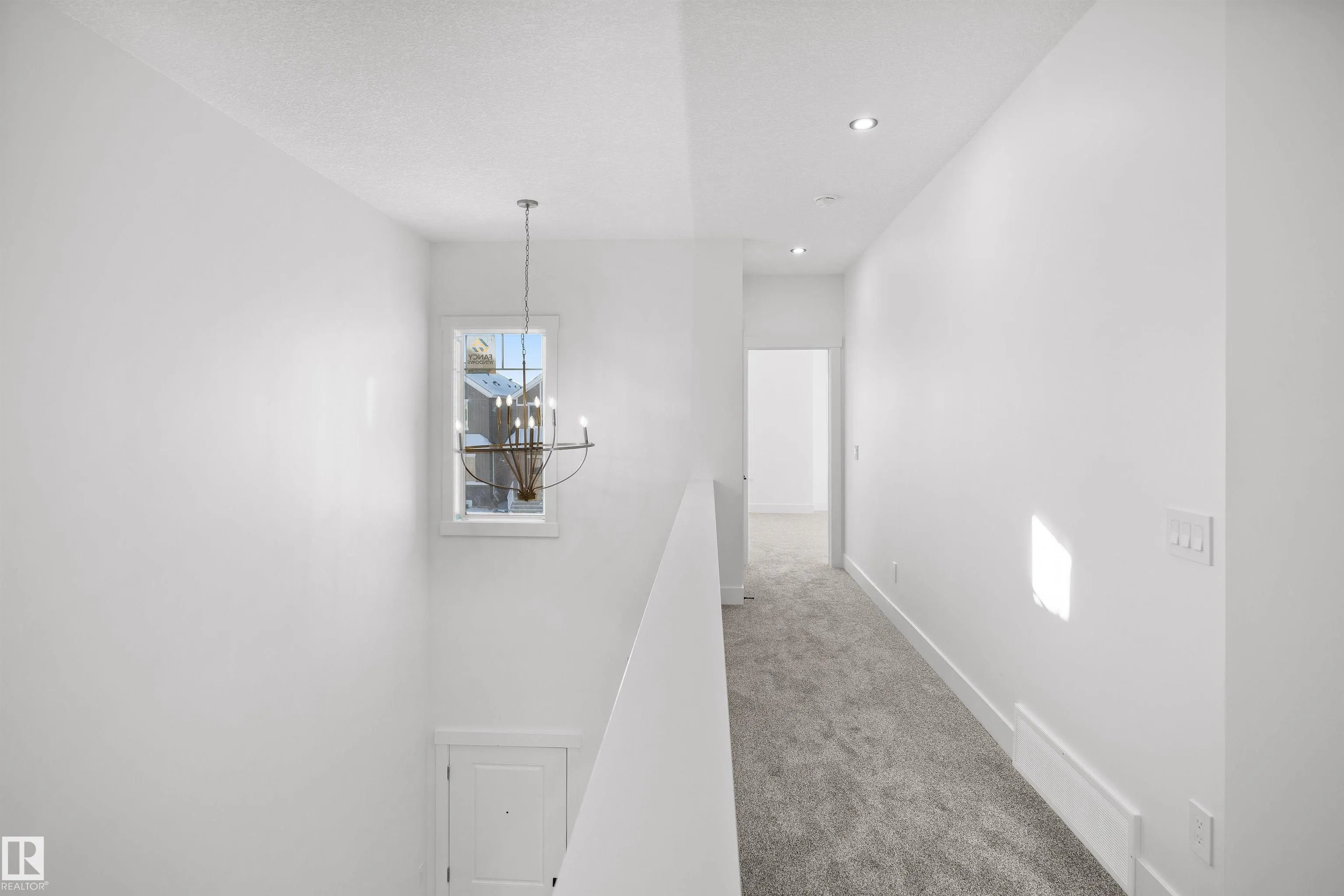 233 LINDEN Loop