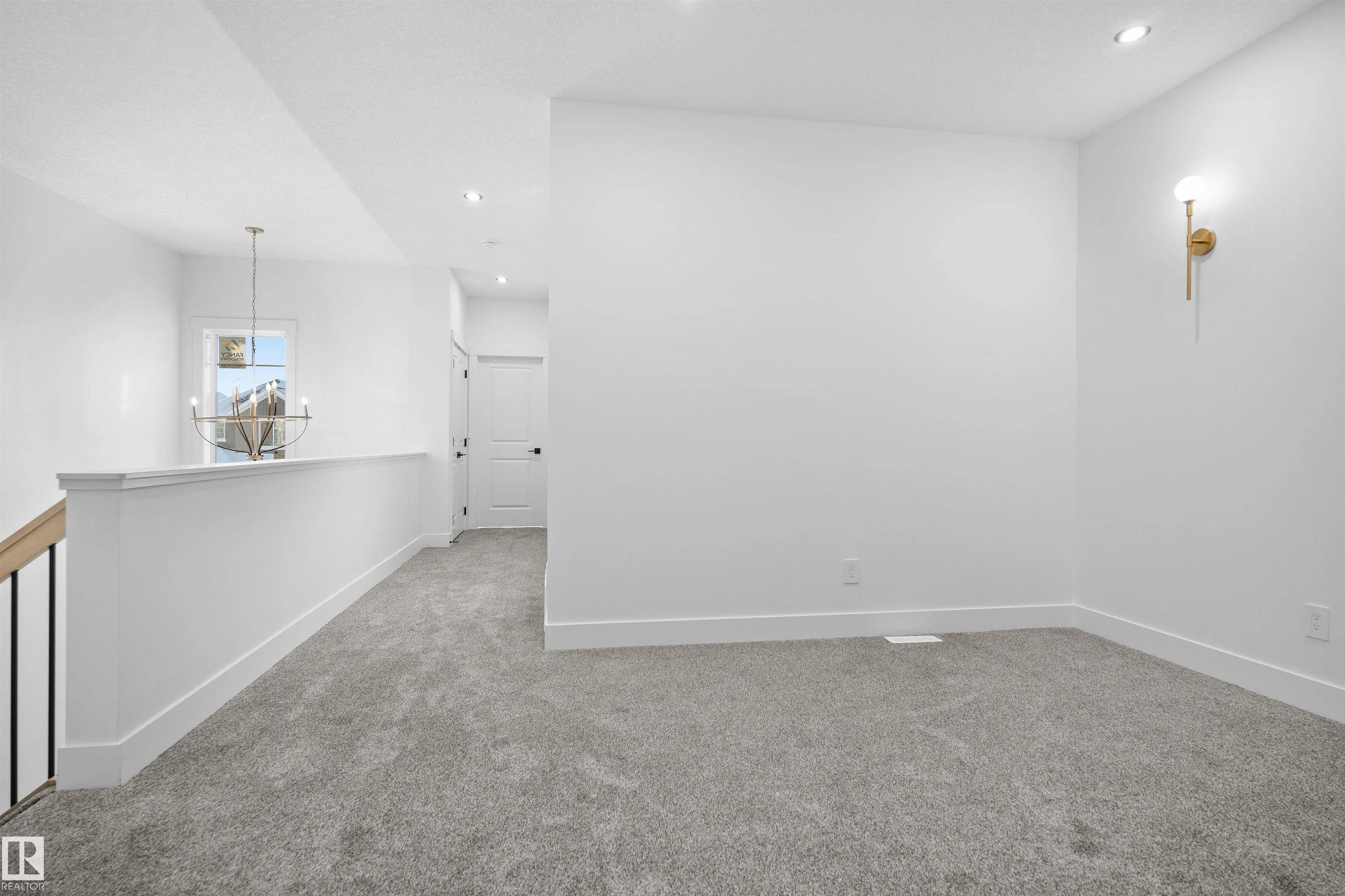 233 LINDEN Loop