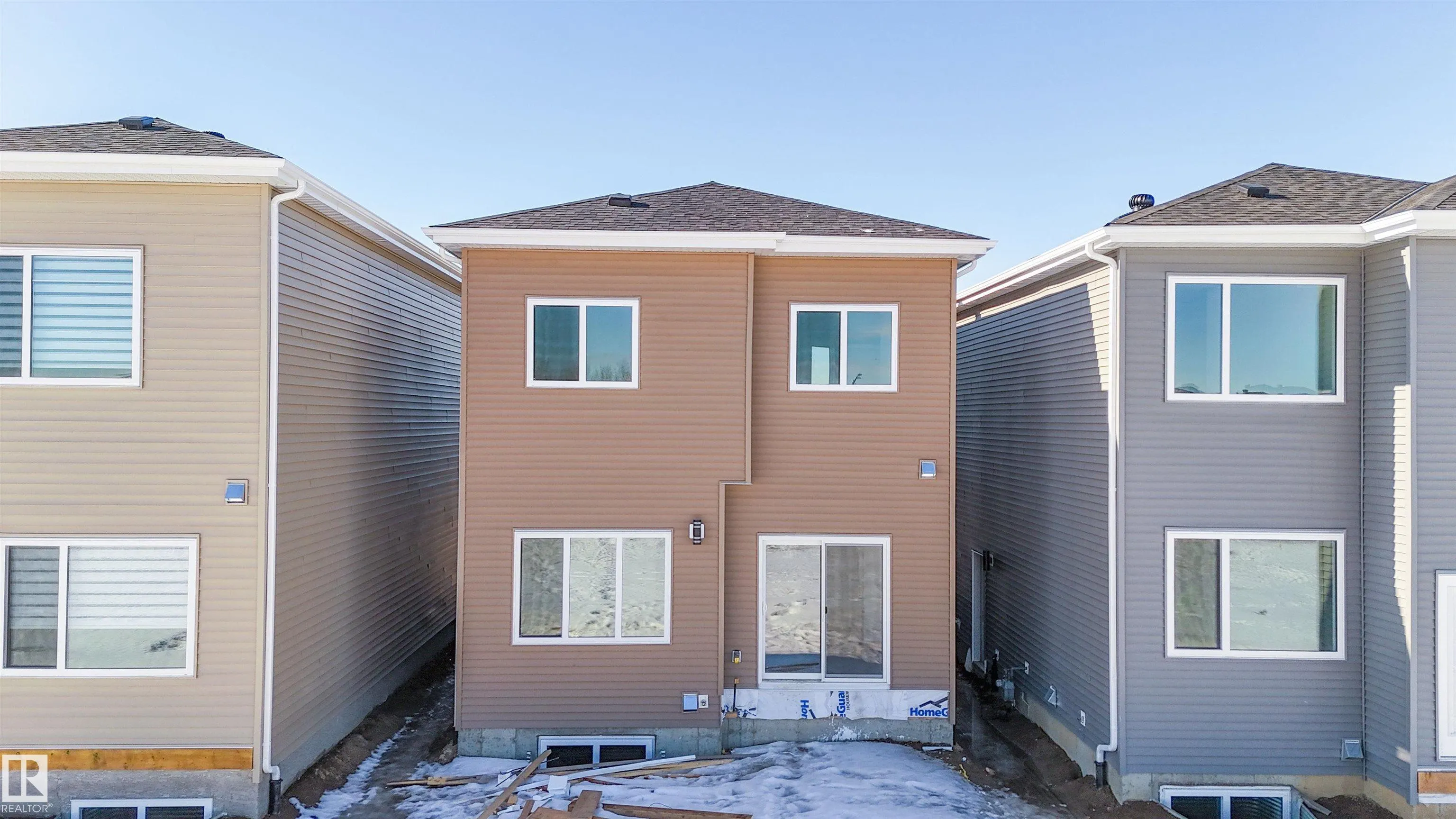 233 LINDEN Loop