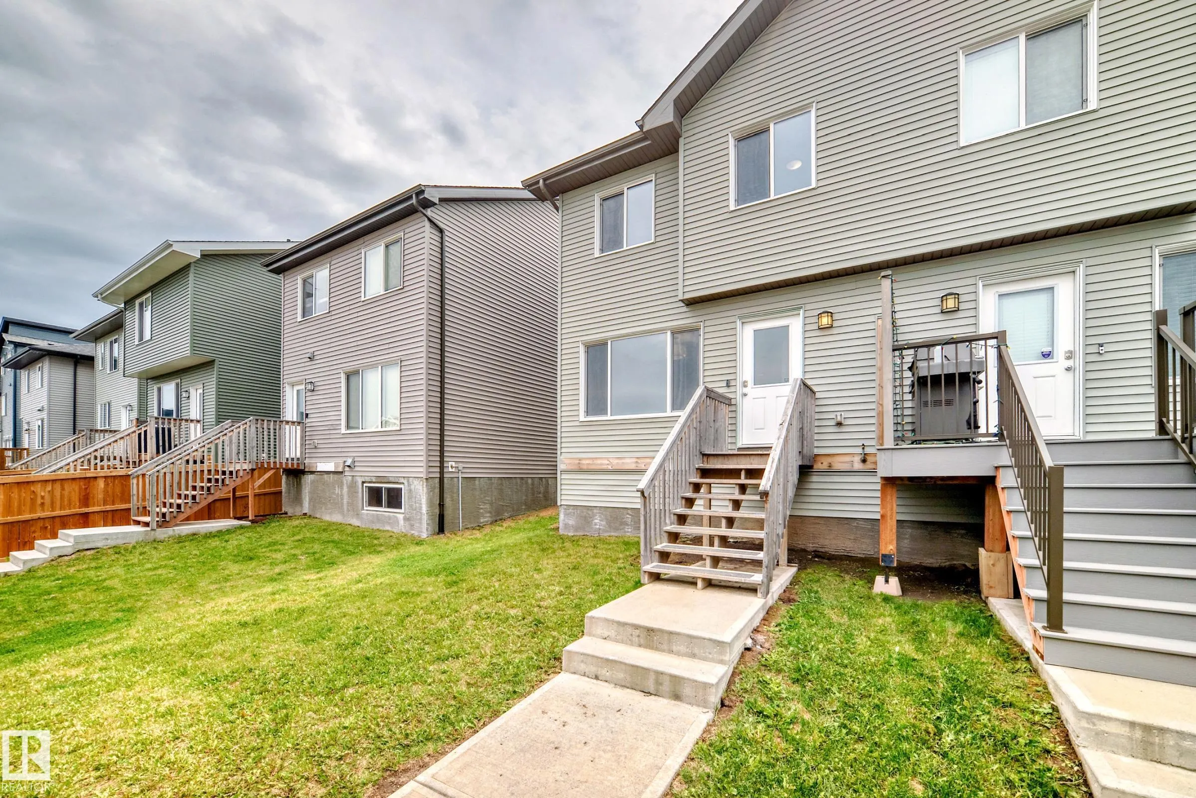 2271 PRICE Lane