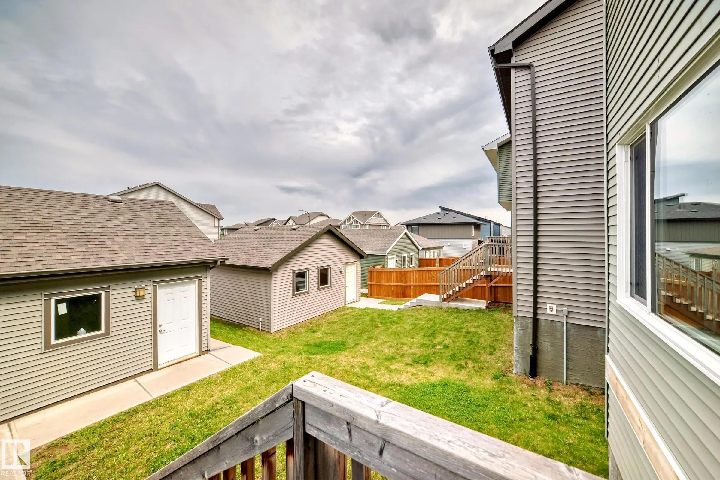 2271 PRICE Lane
