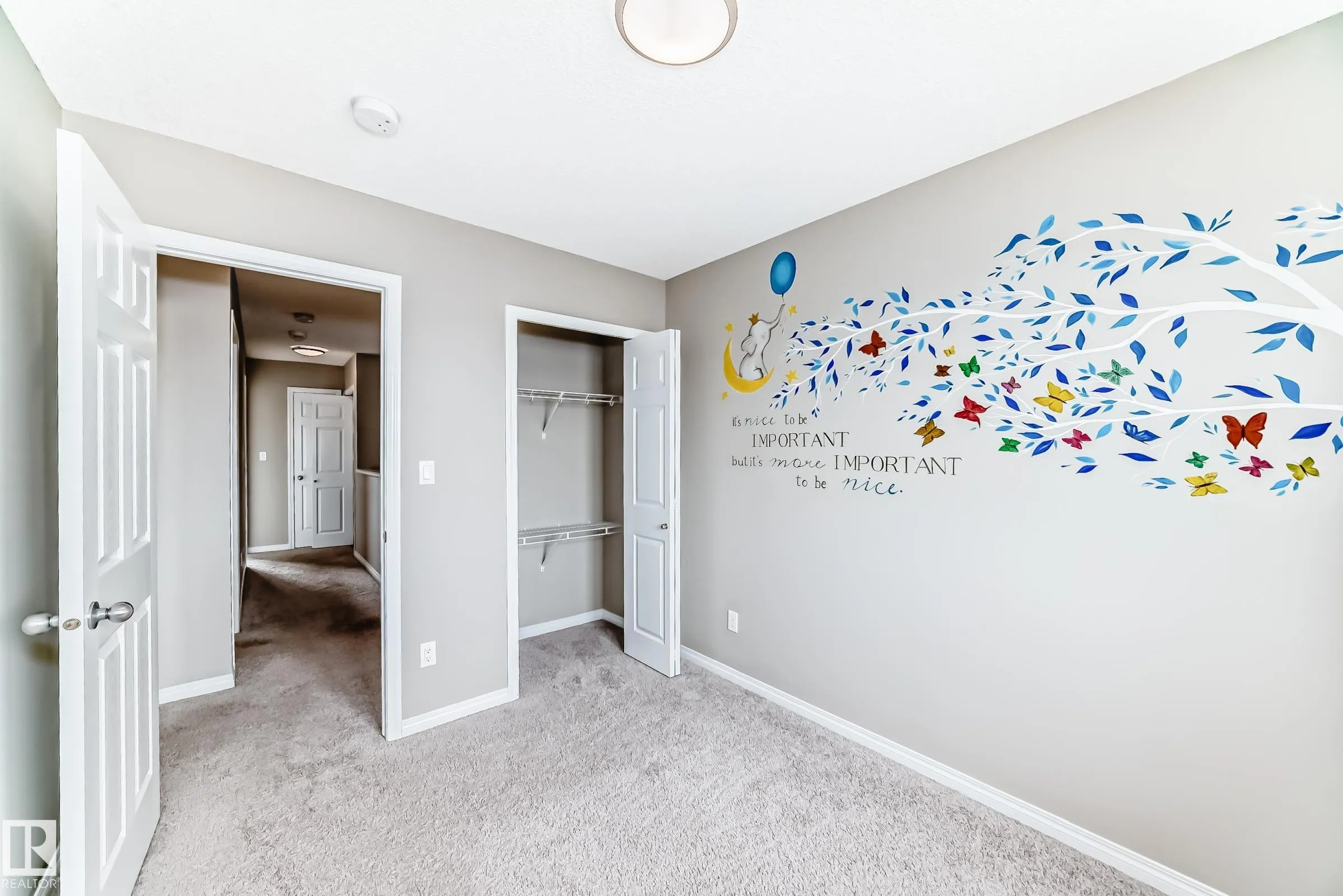2271 PRICE Lane