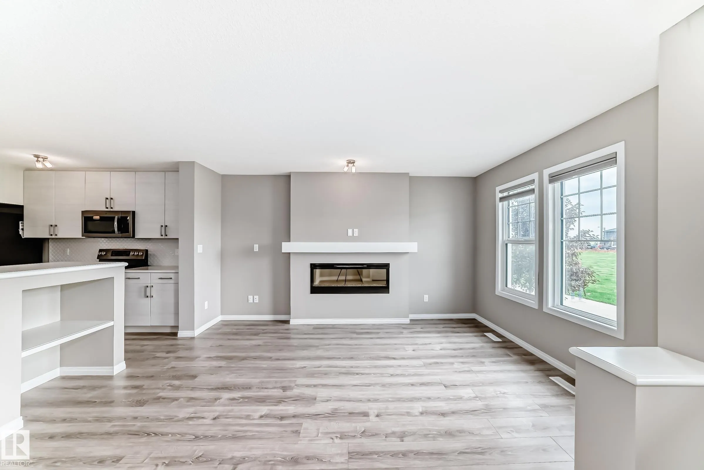 2271 PRICE Lane