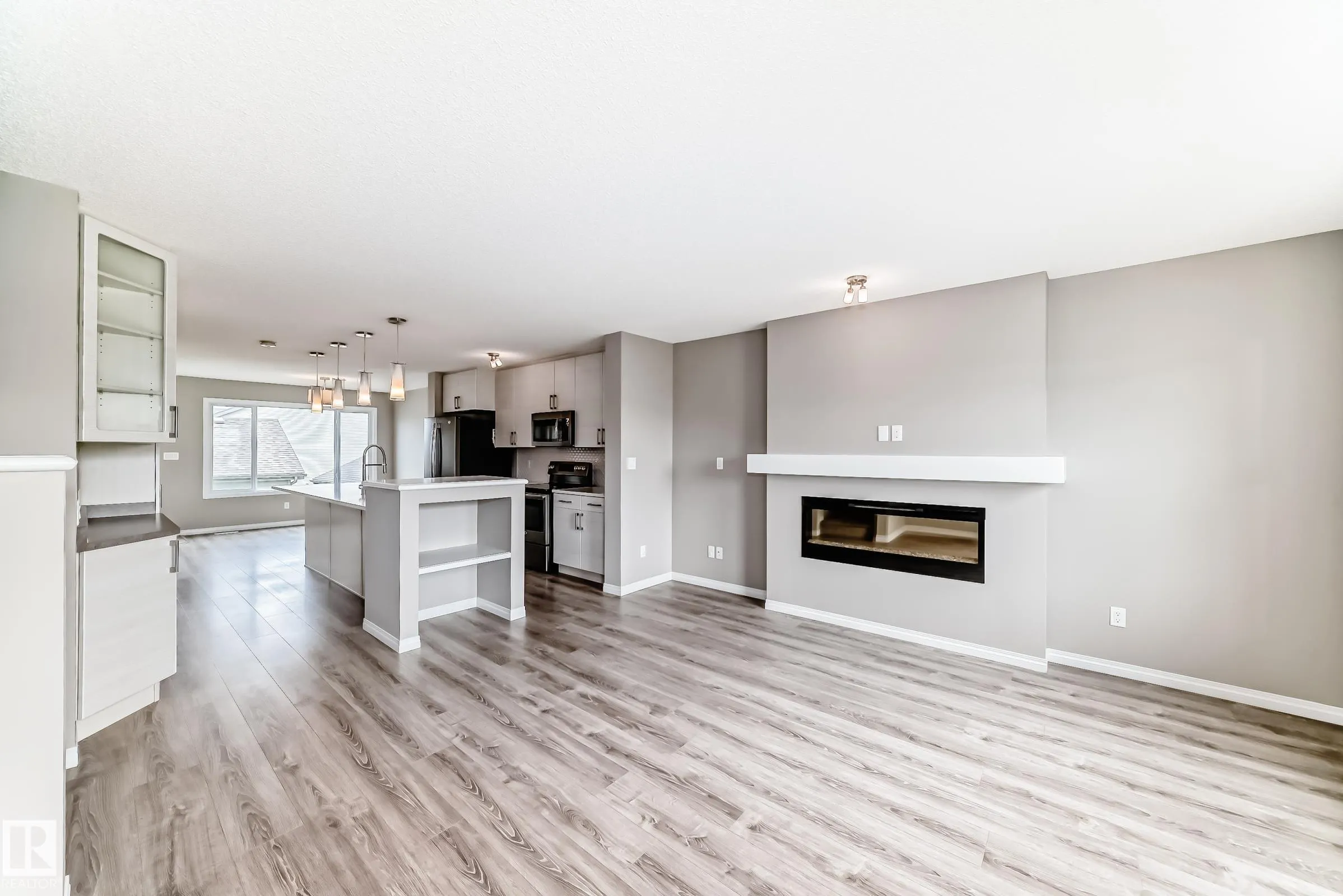 2271 PRICE Lane