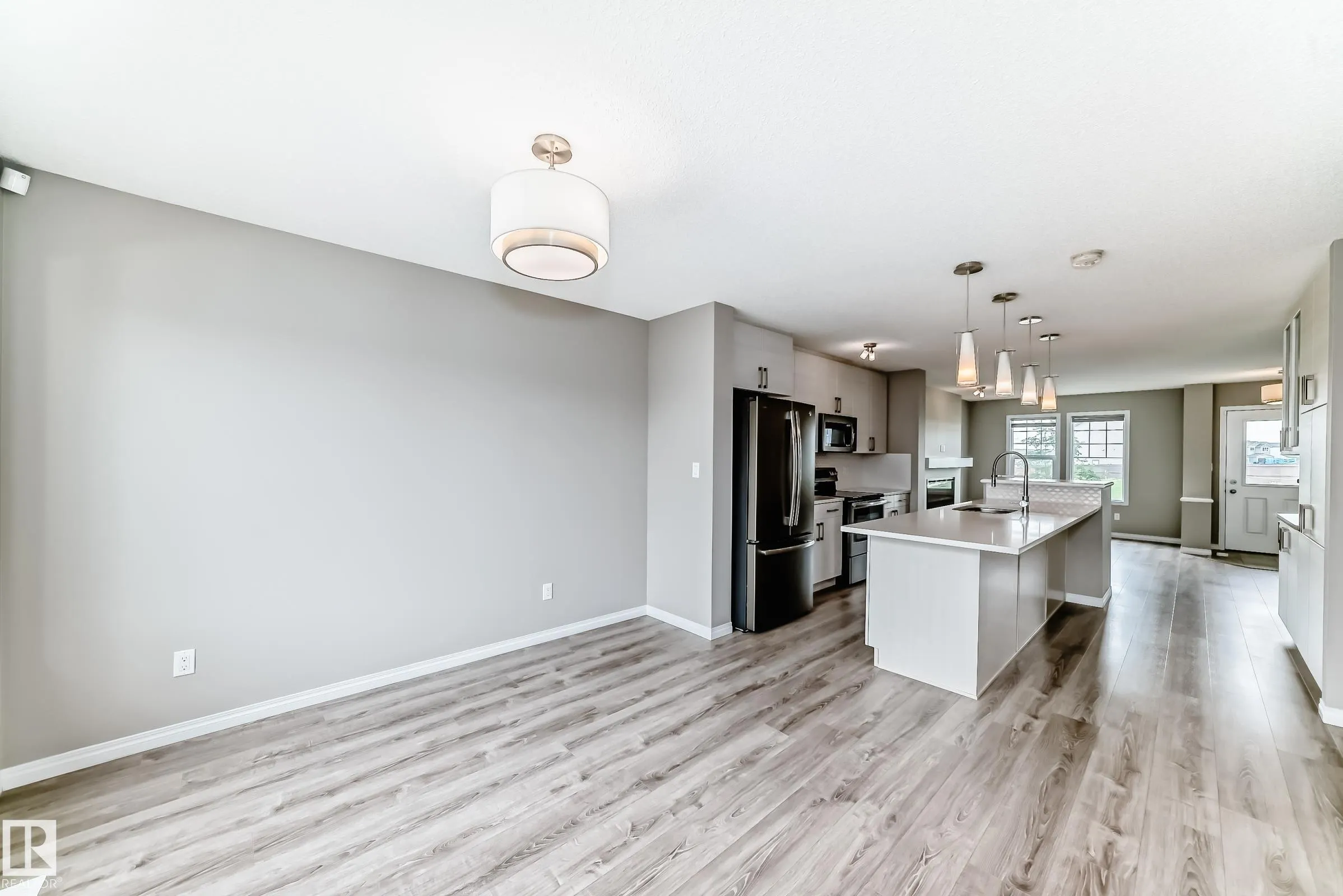 2271 PRICE Lane