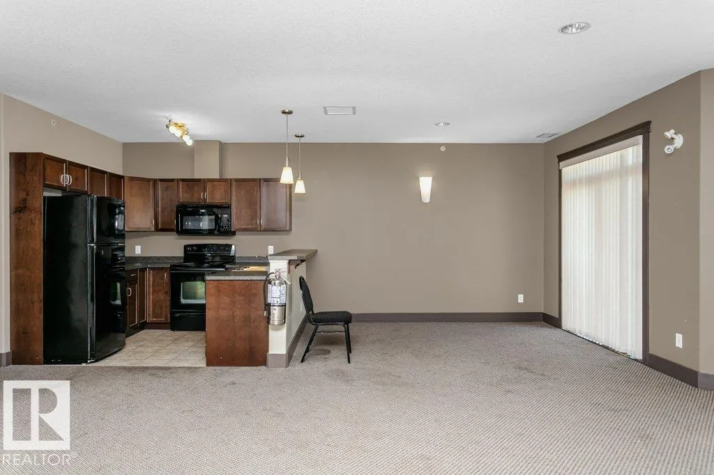 2503 HANNA Crescent
