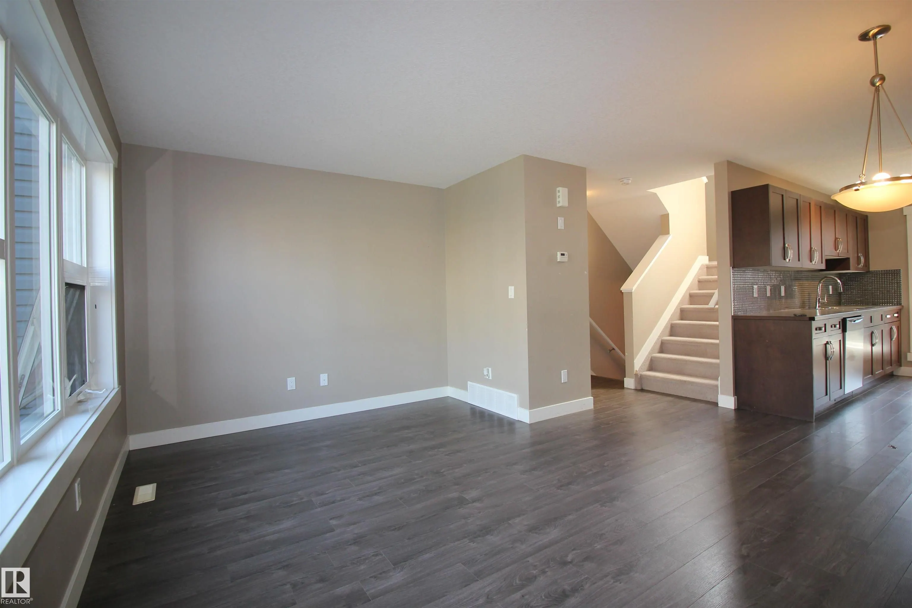 401 SOUTHFORK Drive