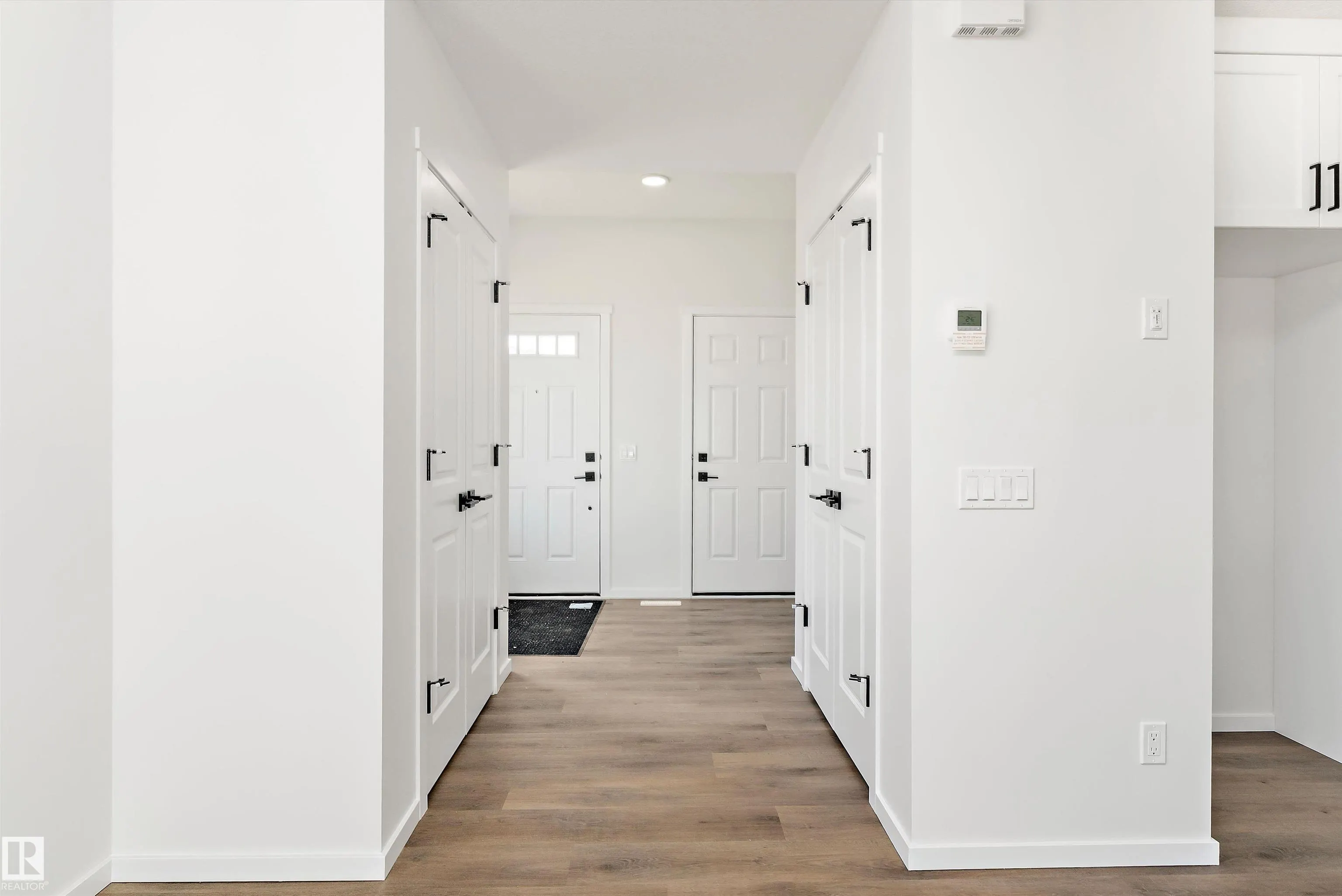 1113 Cristall Crescent