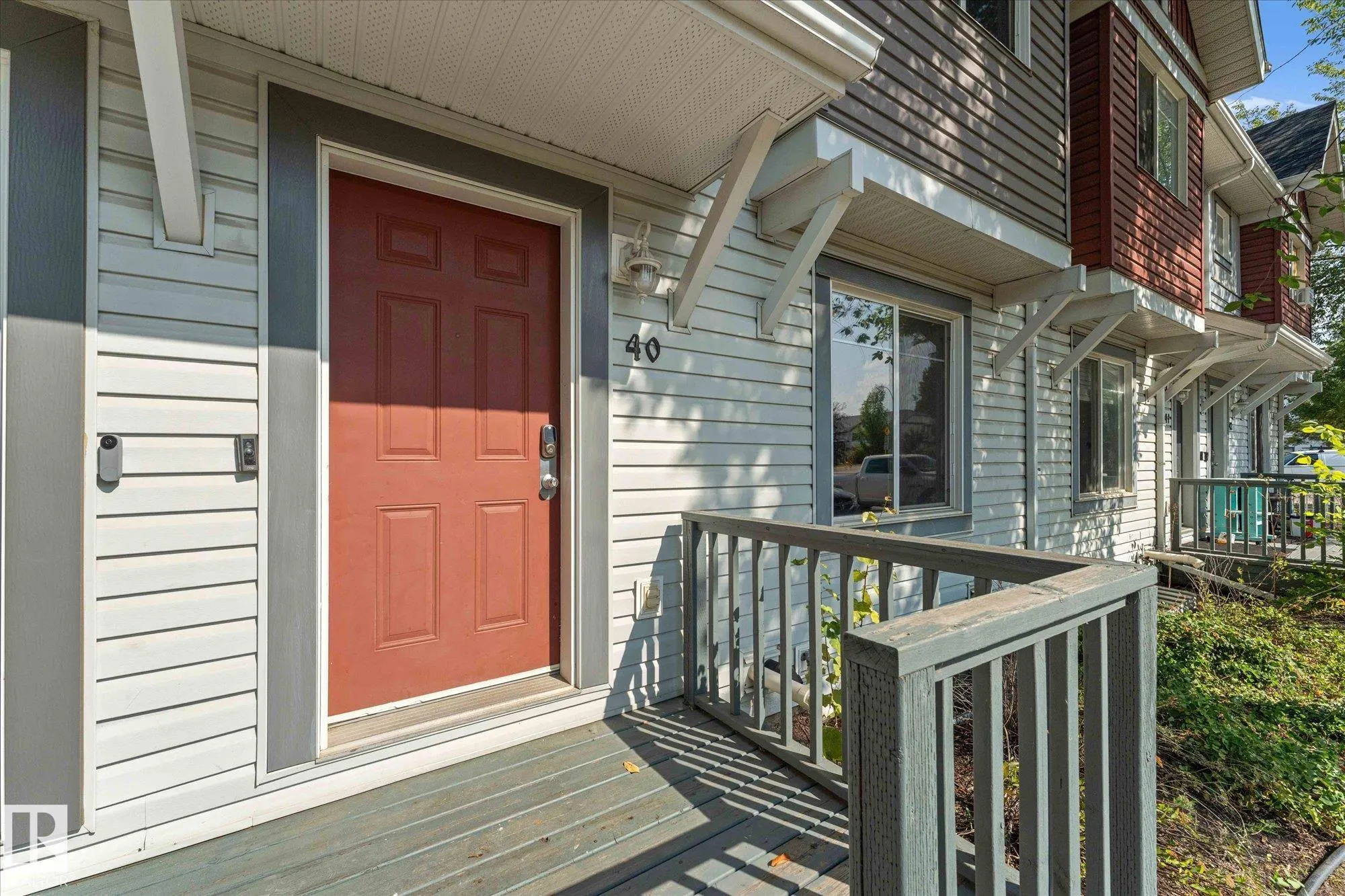 1404 HERMITAGE Road