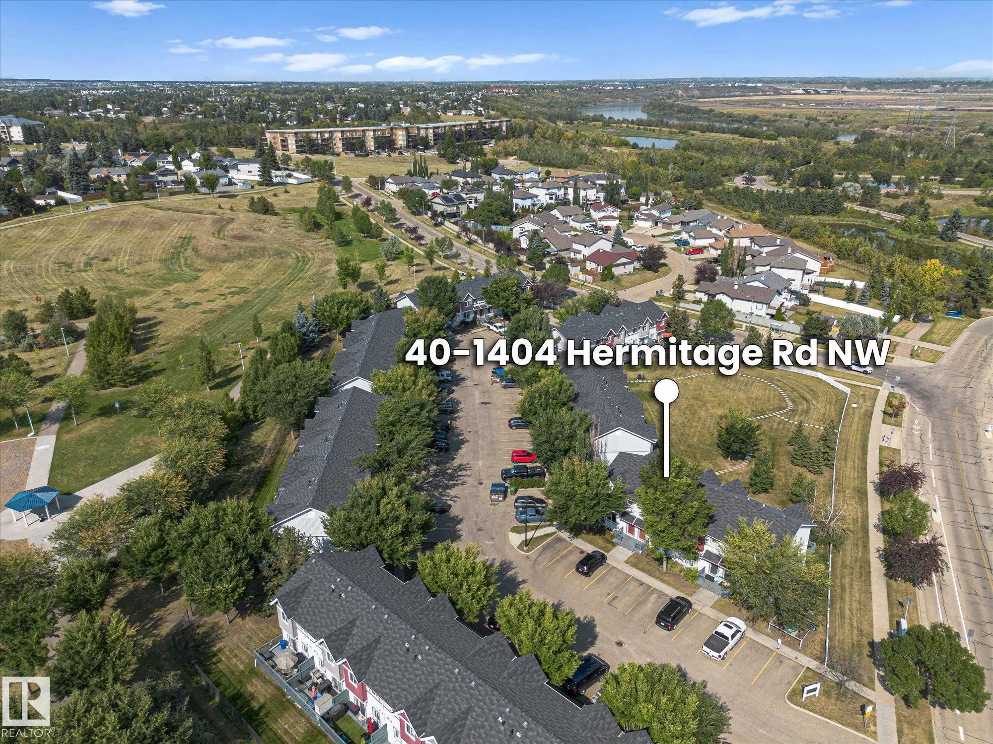 1404 HERMITAGE Road