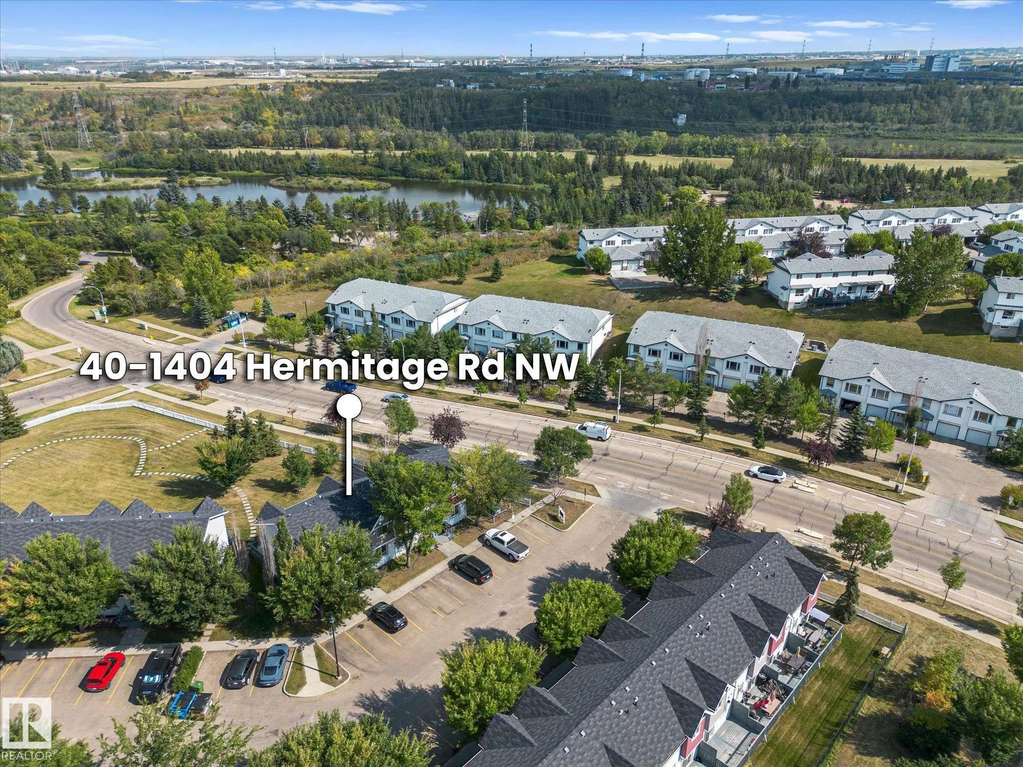 1404 HERMITAGE Road