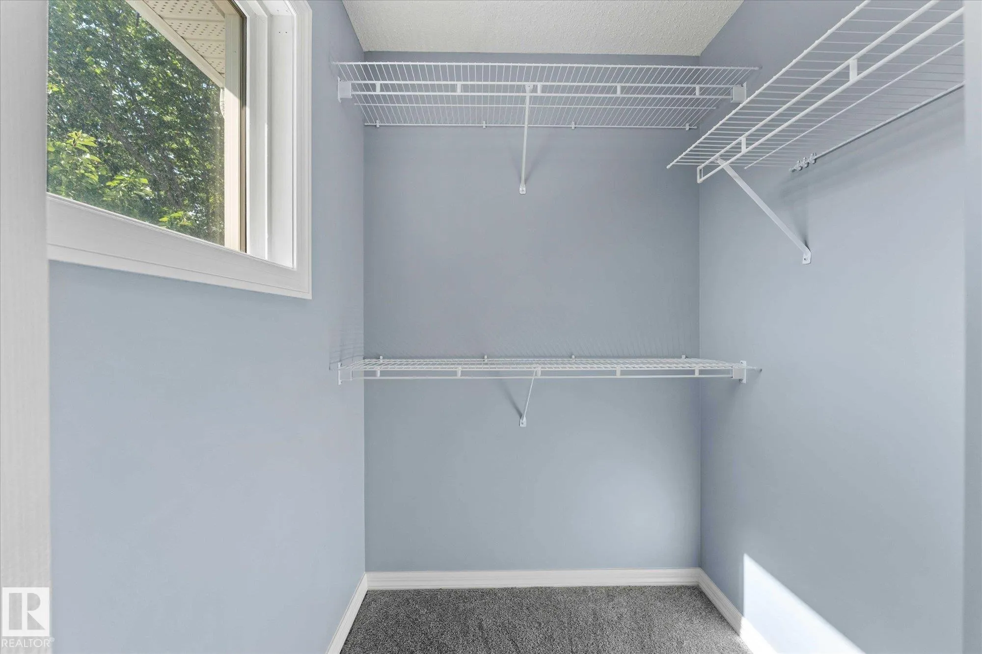 1404 HERMITAGE Road