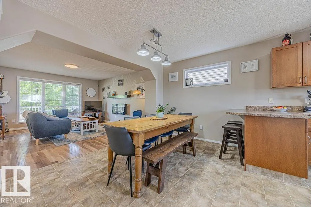 56 VIVIAN Way