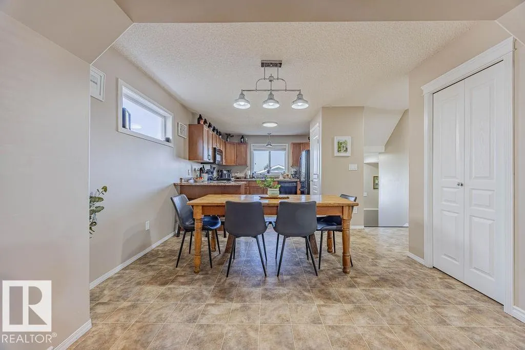 56 VIVIAN Way