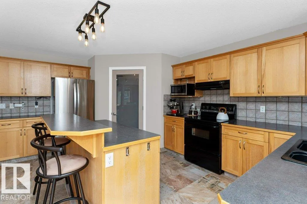 21 SUNFLOWER Crescent
