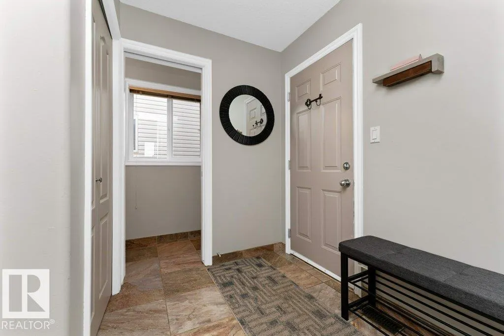 21 SUNFLOWER Crescent