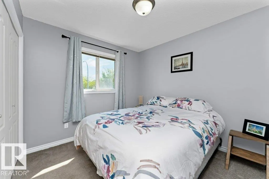 21 SUNFLOWER Crescent