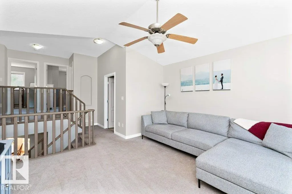 21 SUNFLOWER Crescent