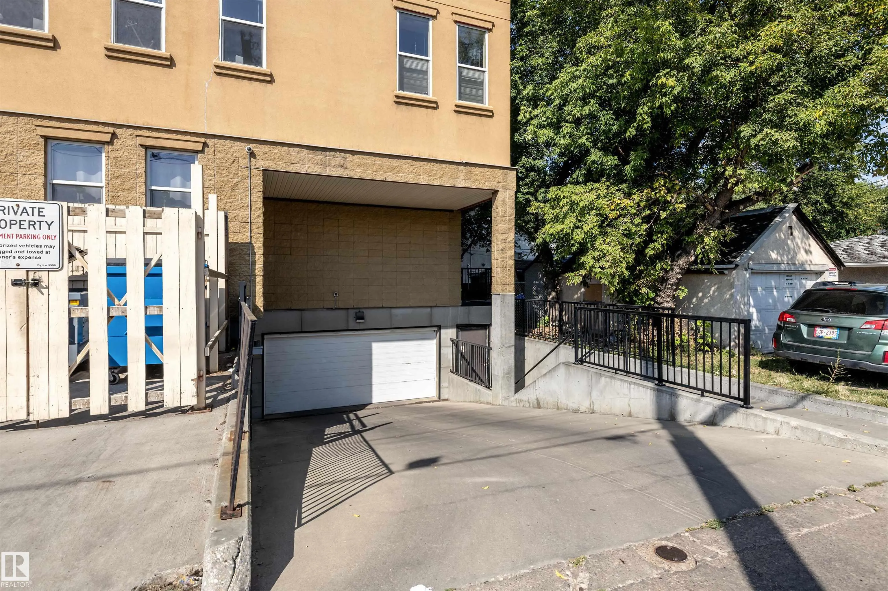 8223 99 Street