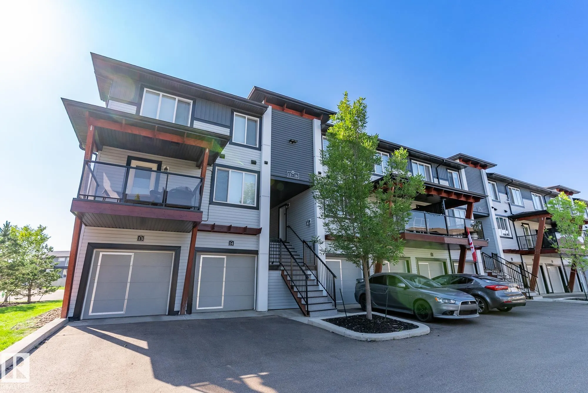 446 Allard Boulevard