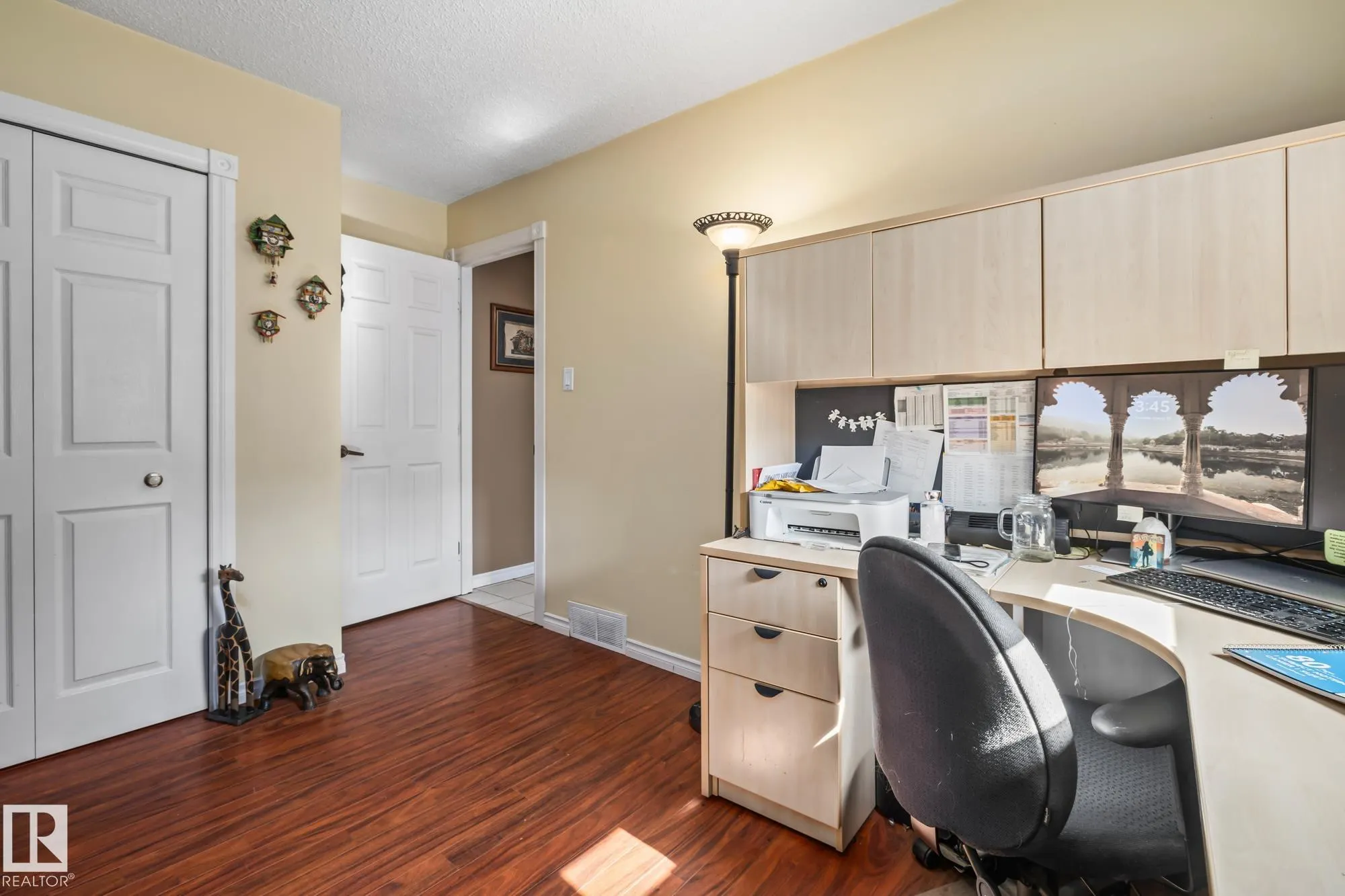 3 FALSTAFF Avenue