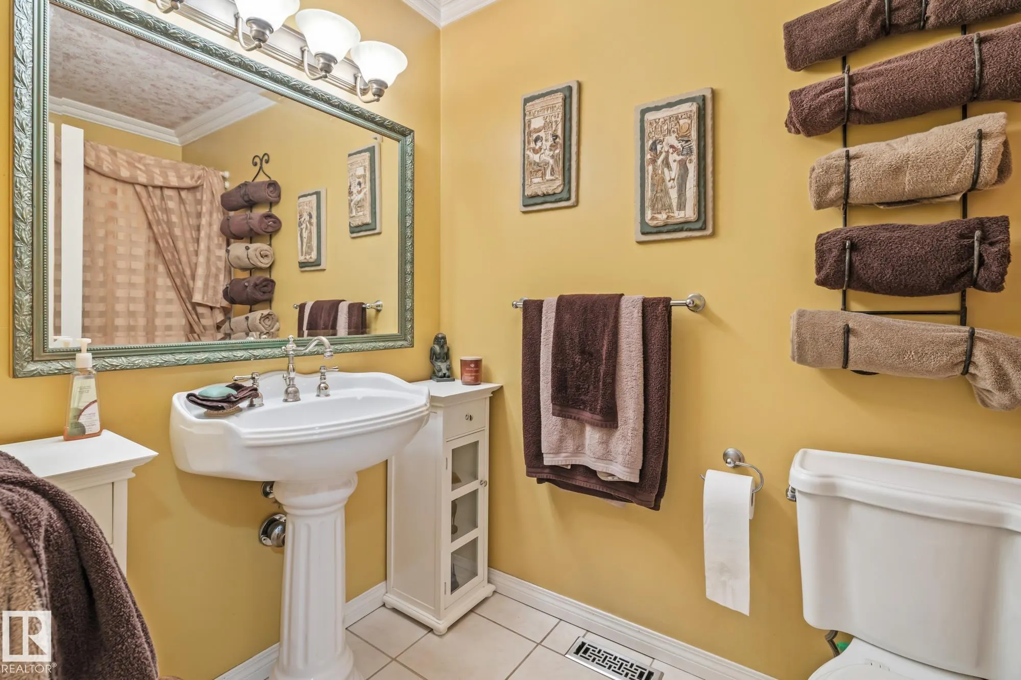 3 FALSTAFF Avenue