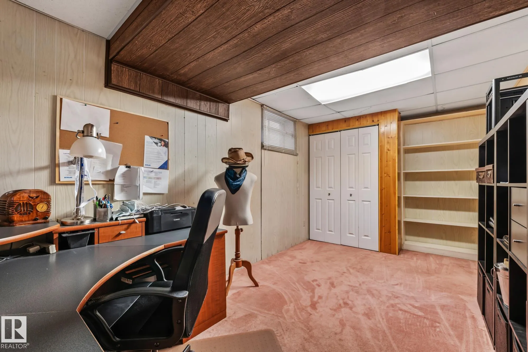 3 FALSTAFF Avenue