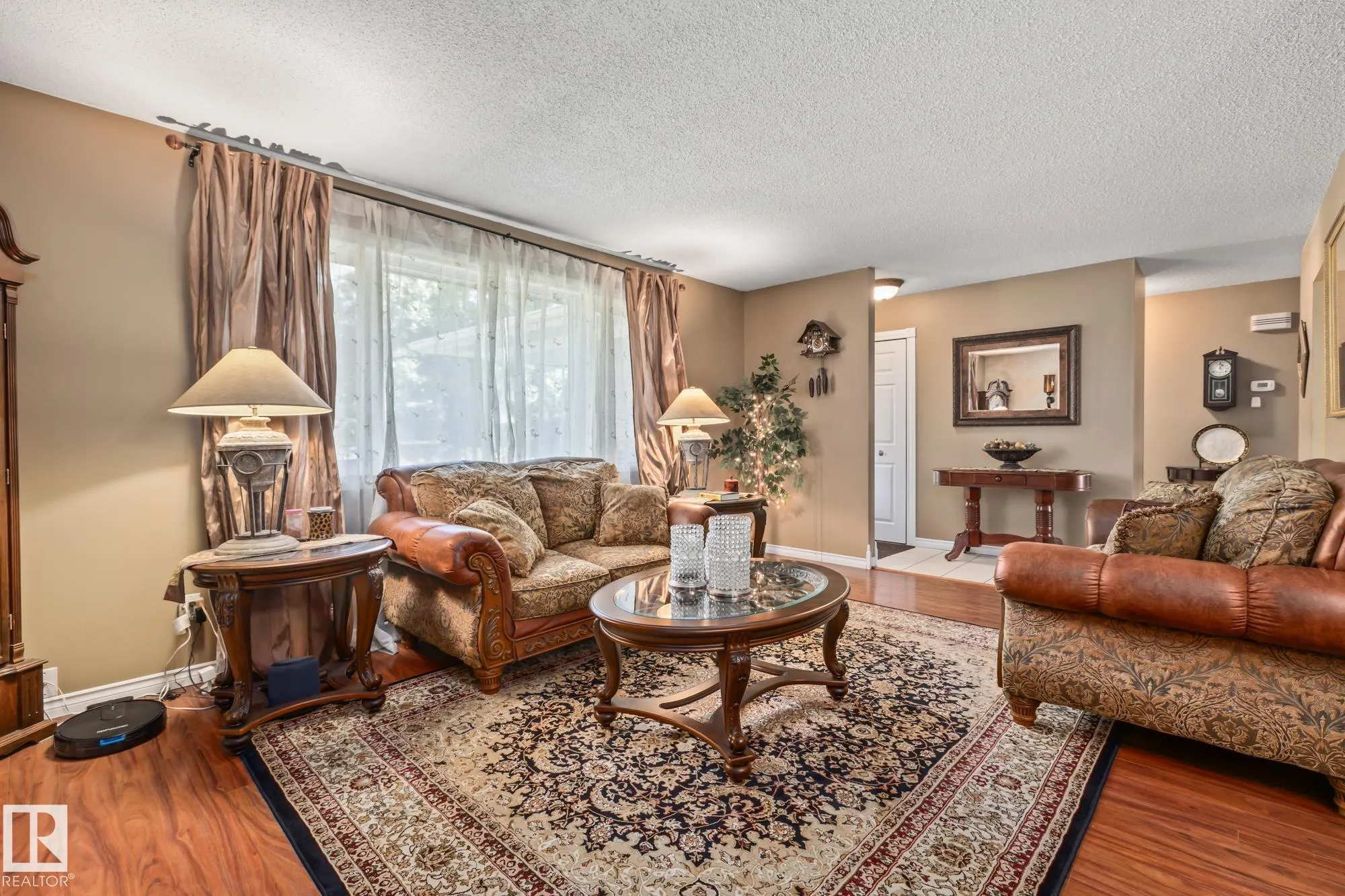 3 FALSTAFF Avenue