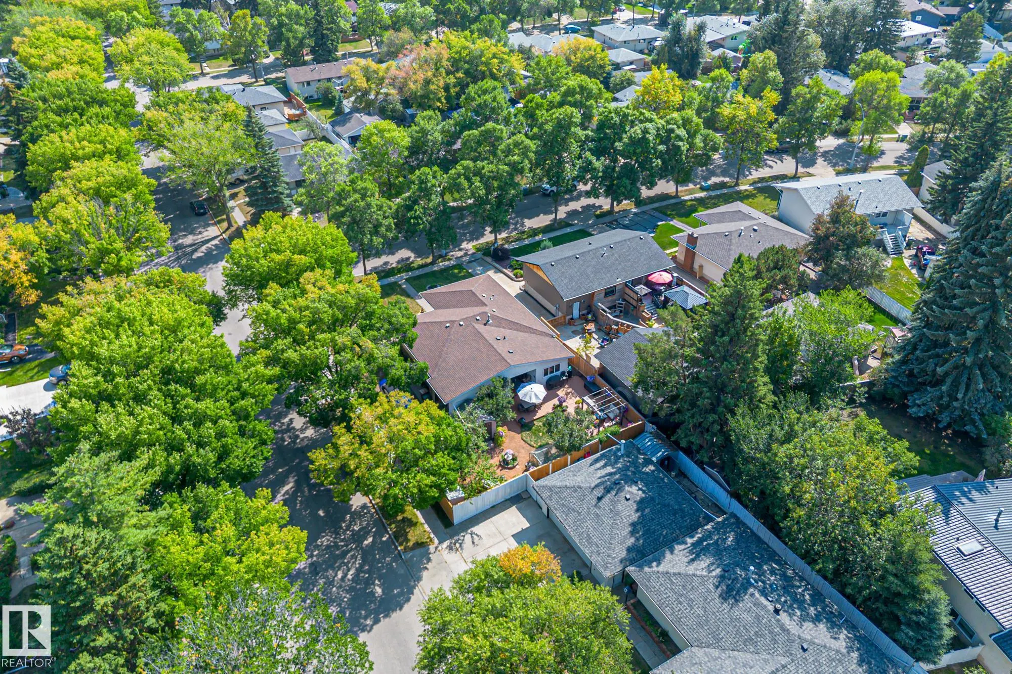 3 FALSTAFF Avenue