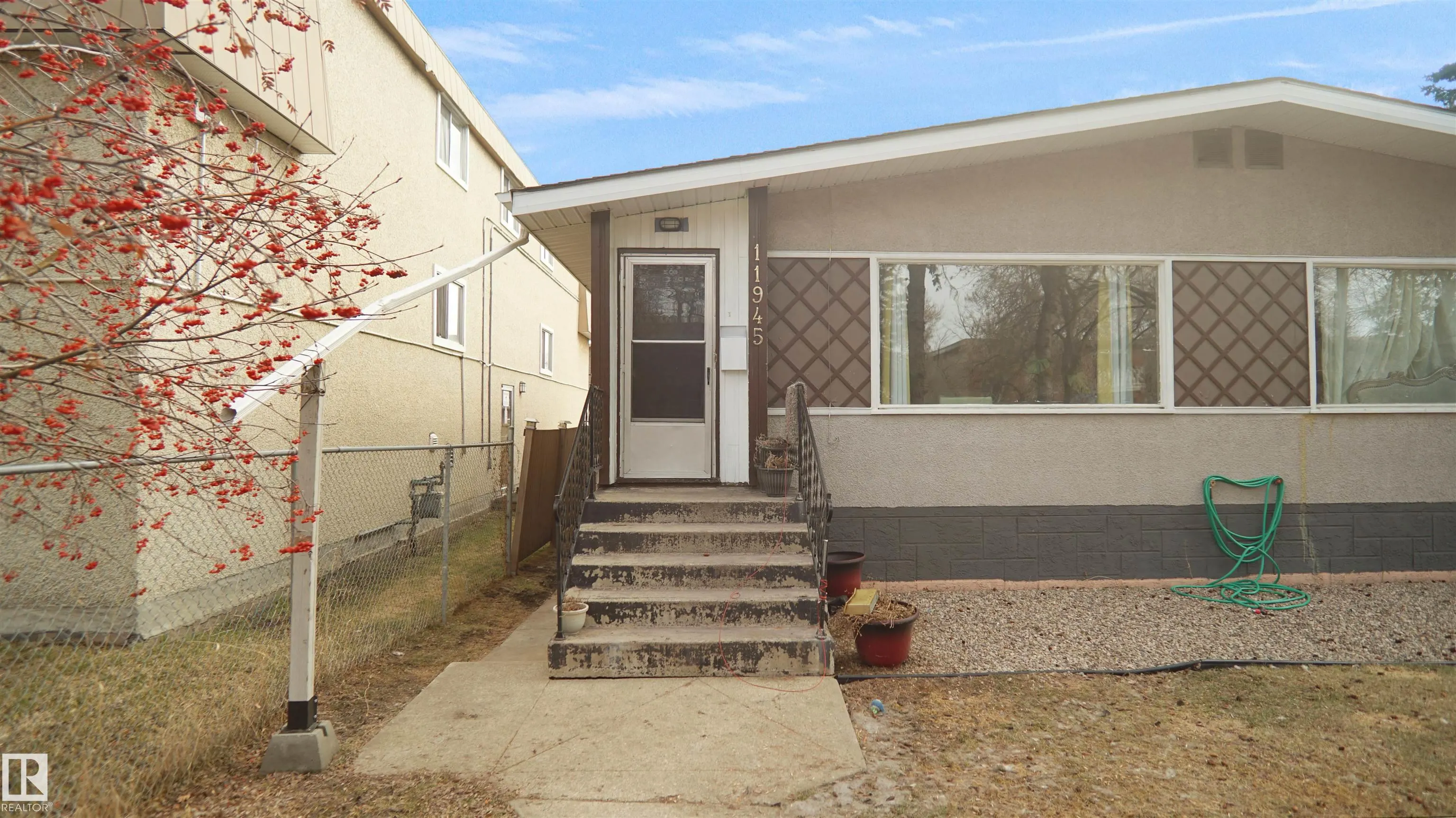 11943 104 Street