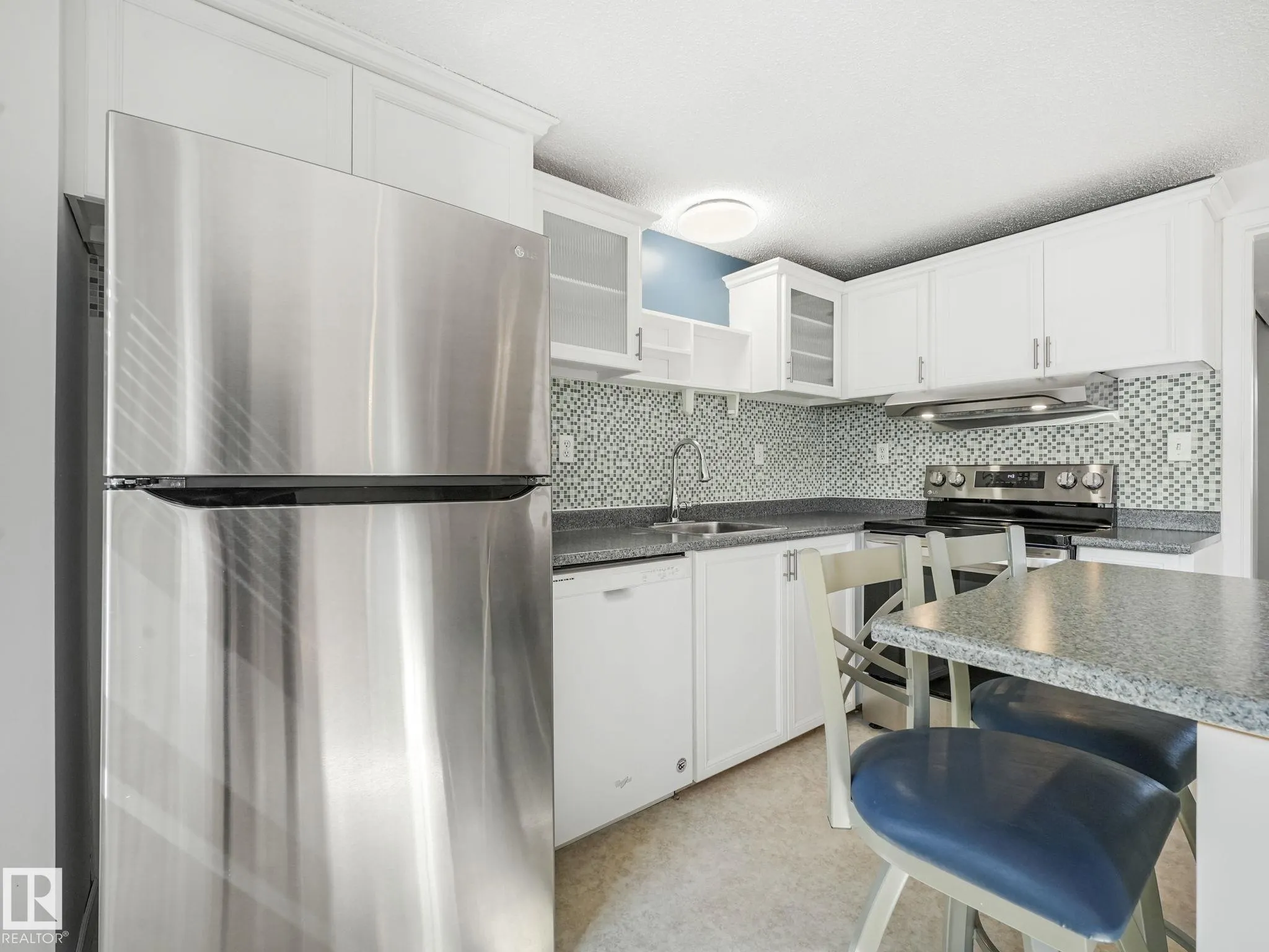 127 Ridgewood Terrace