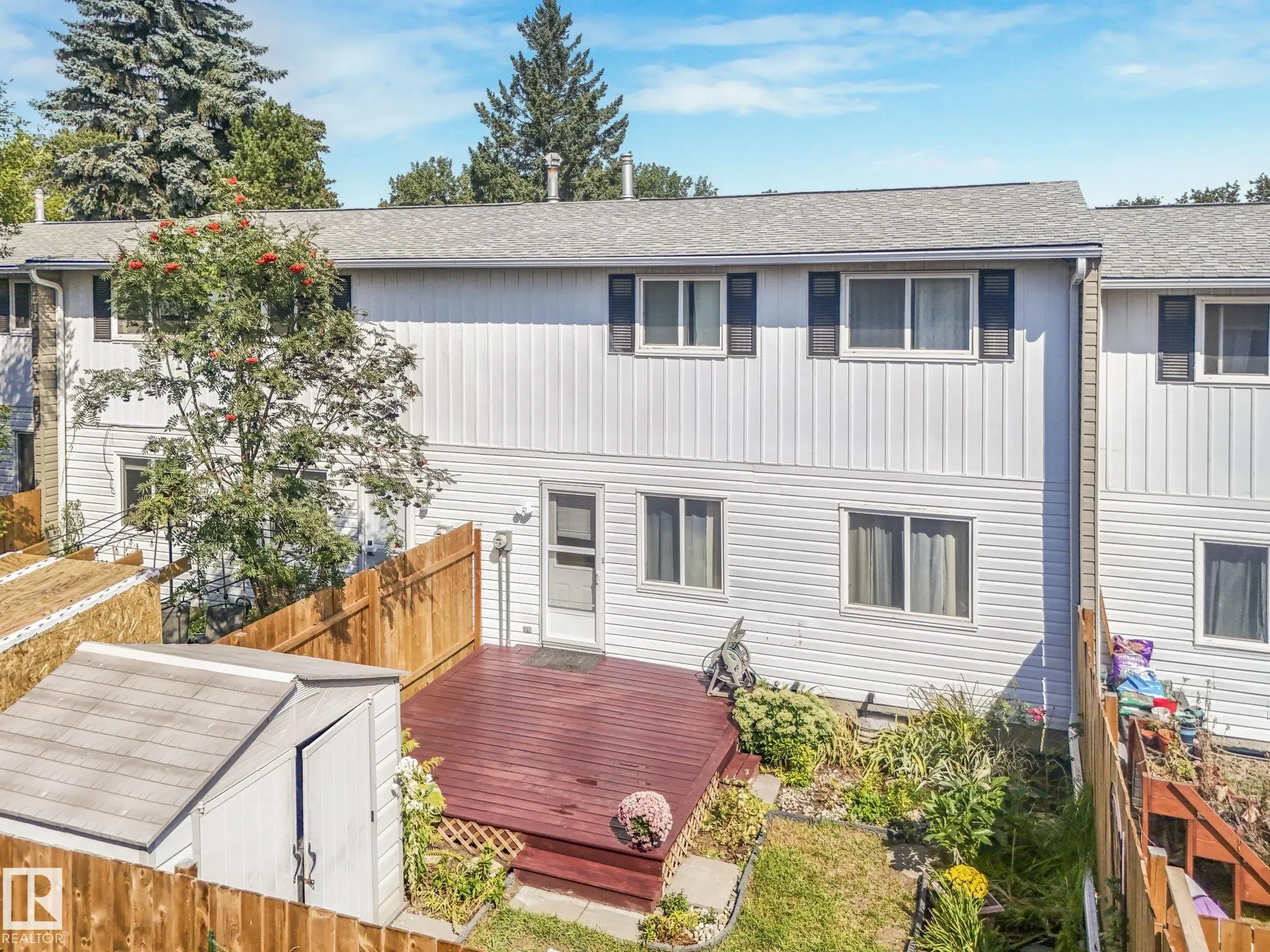 127 Ridgewood Terrace