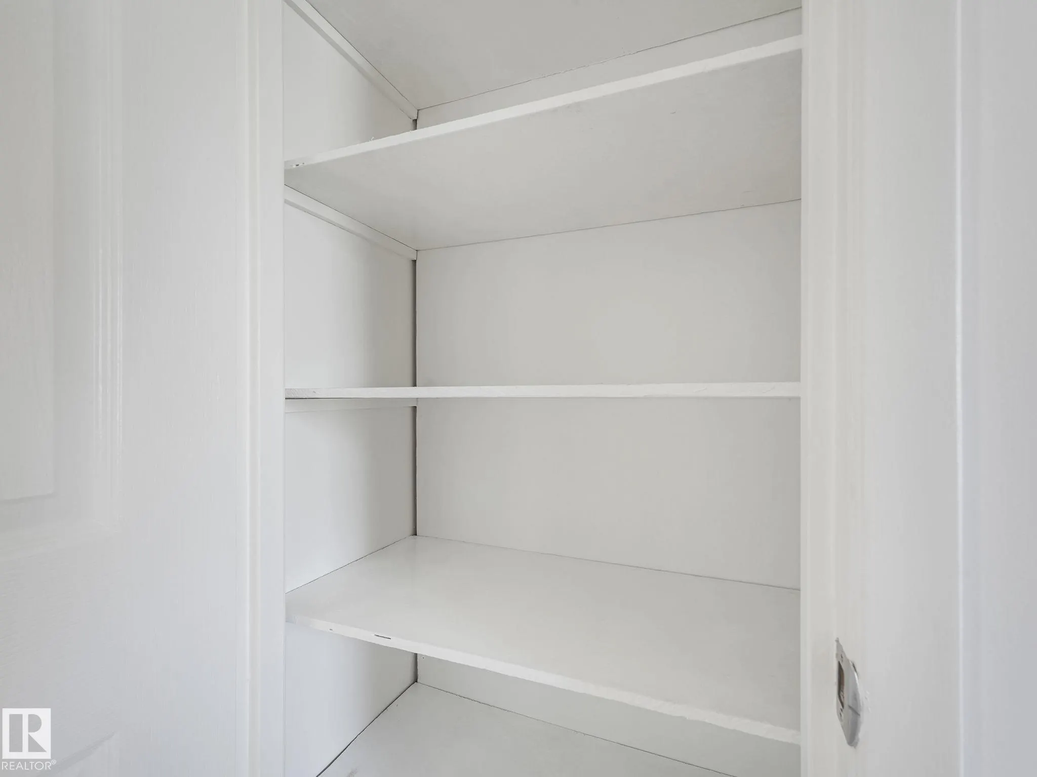 127 Ridgewood Terrace