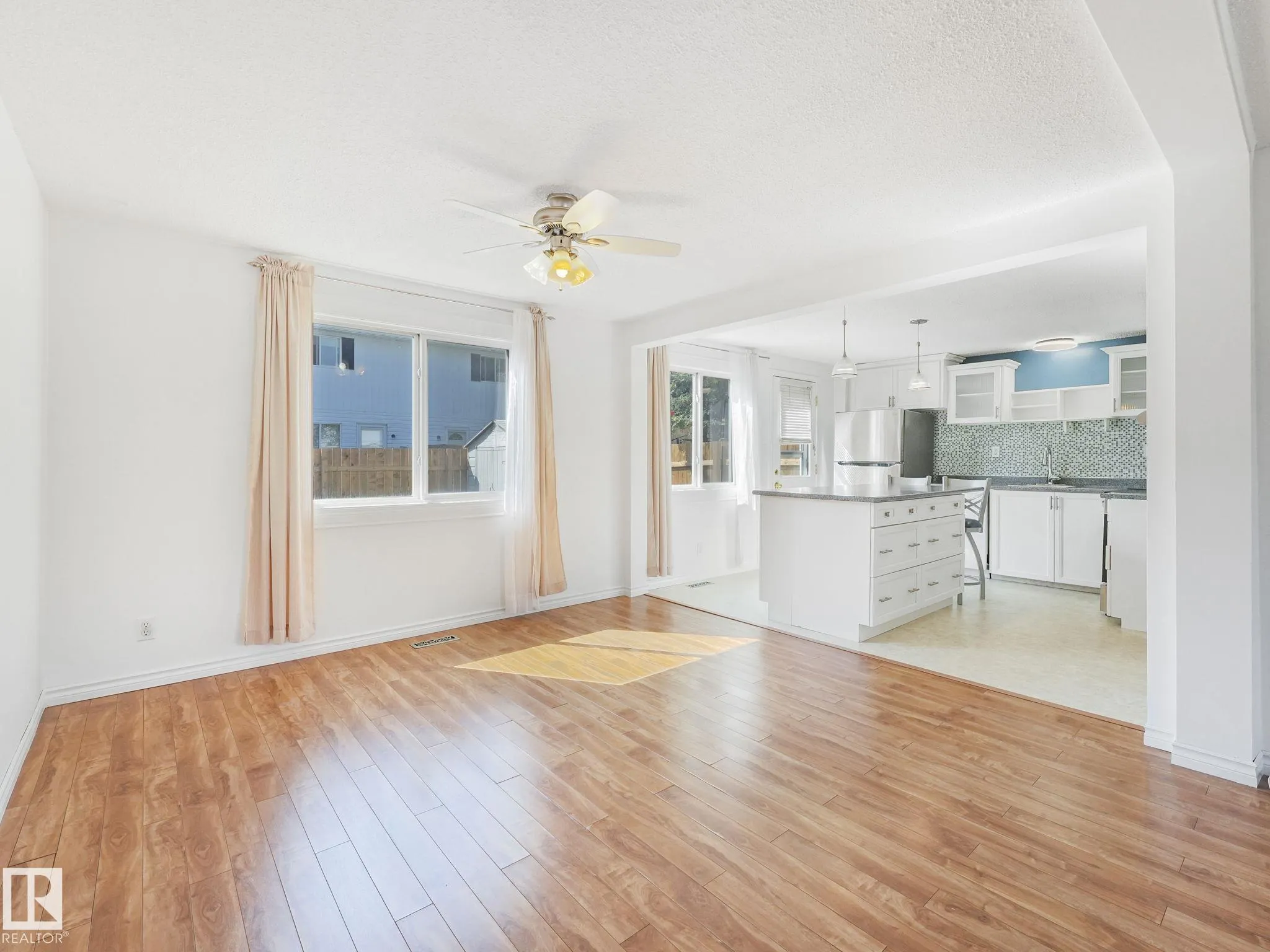 127 Ridgewood Terrace