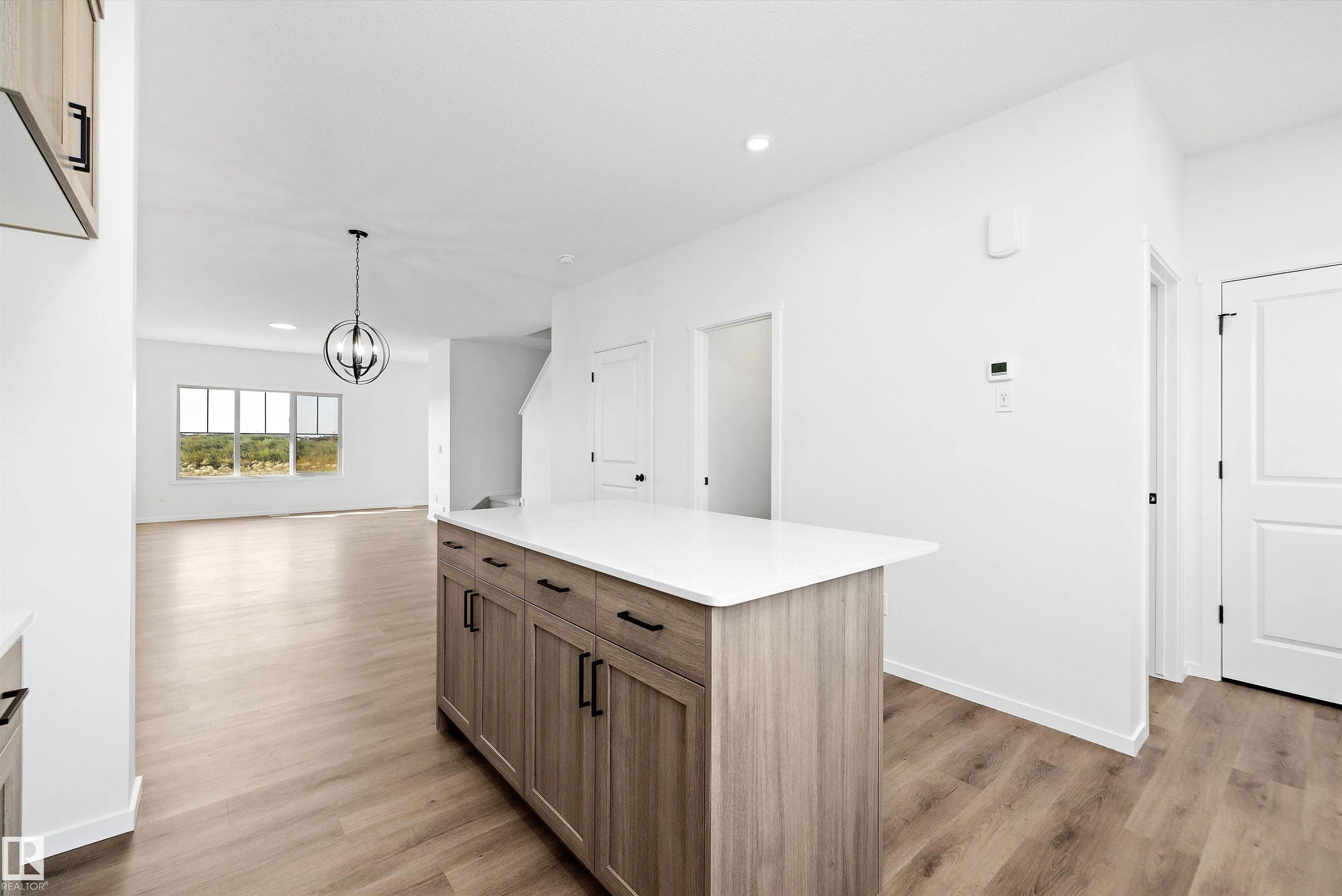 5458 Hawthorn Run