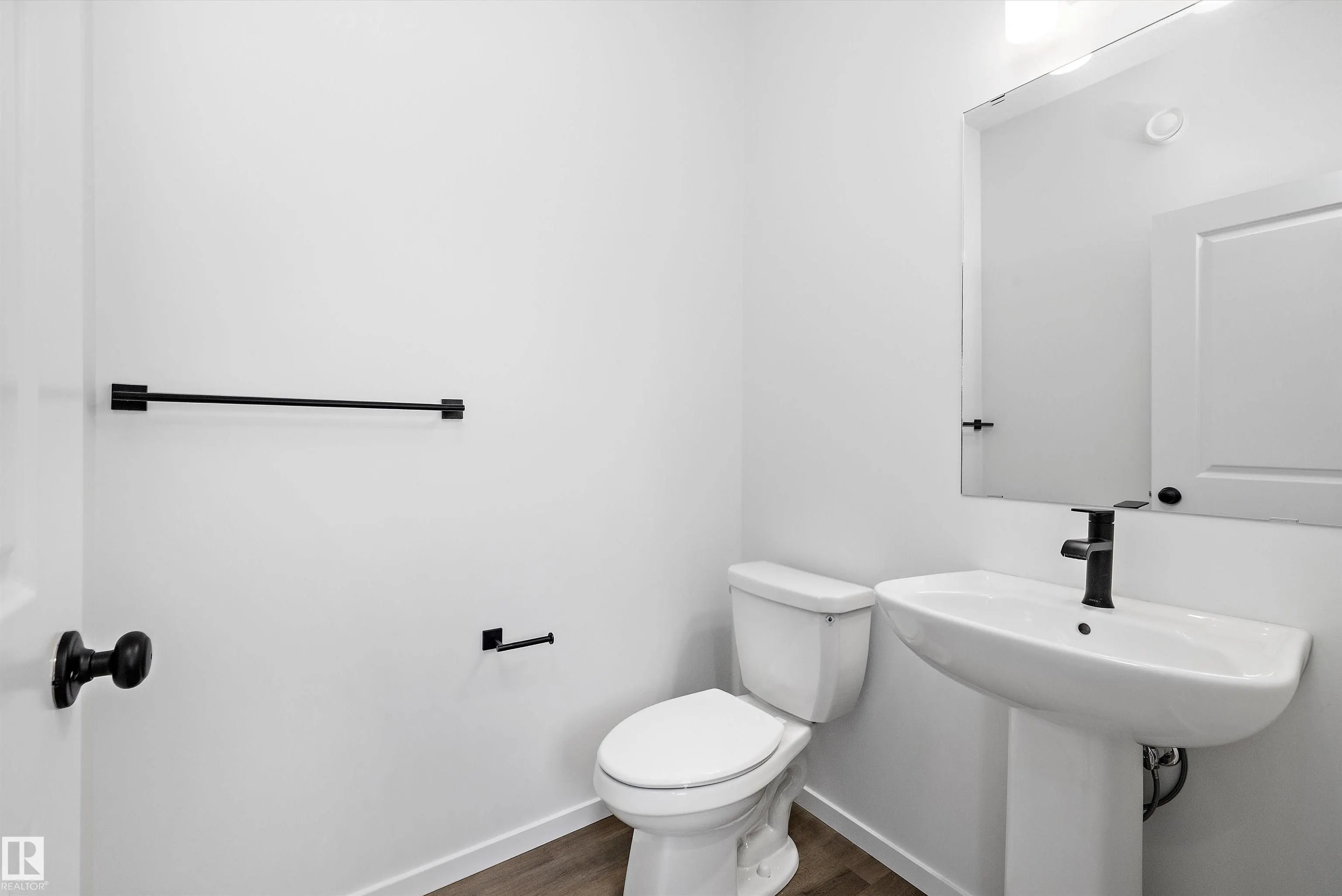 5458 Hawthorn Run