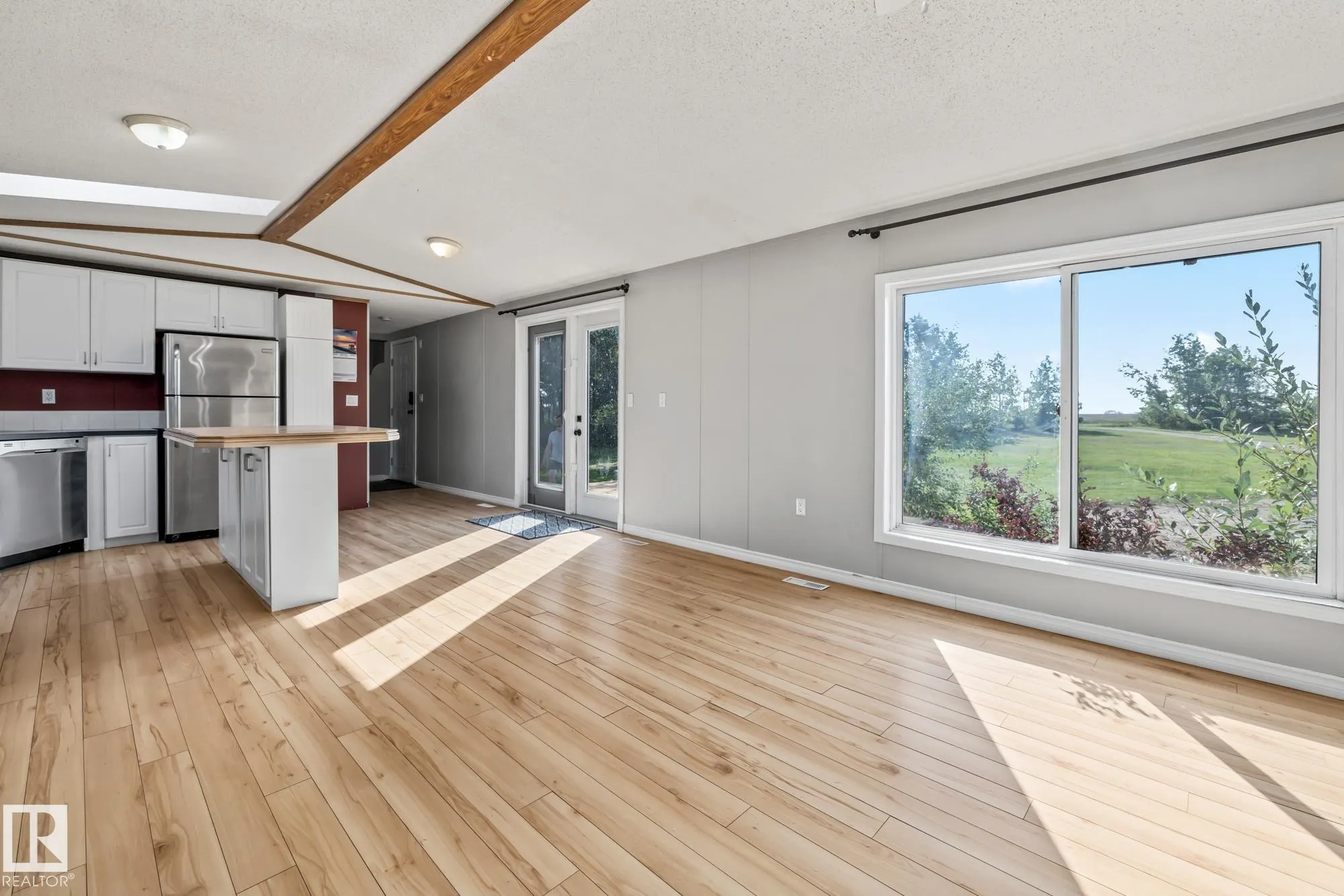 56430 RGE ROAD 263