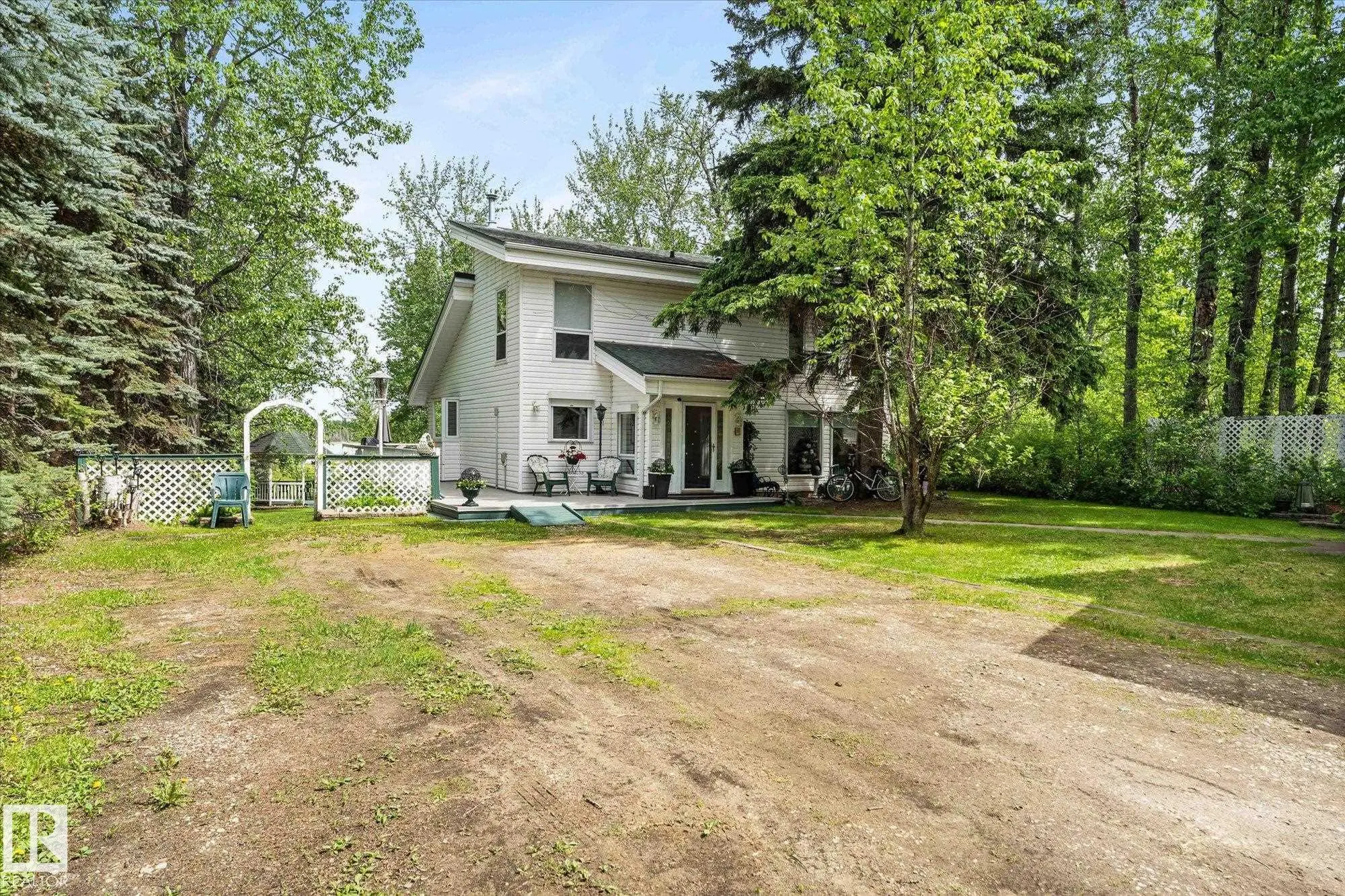 4418 HWY 633
