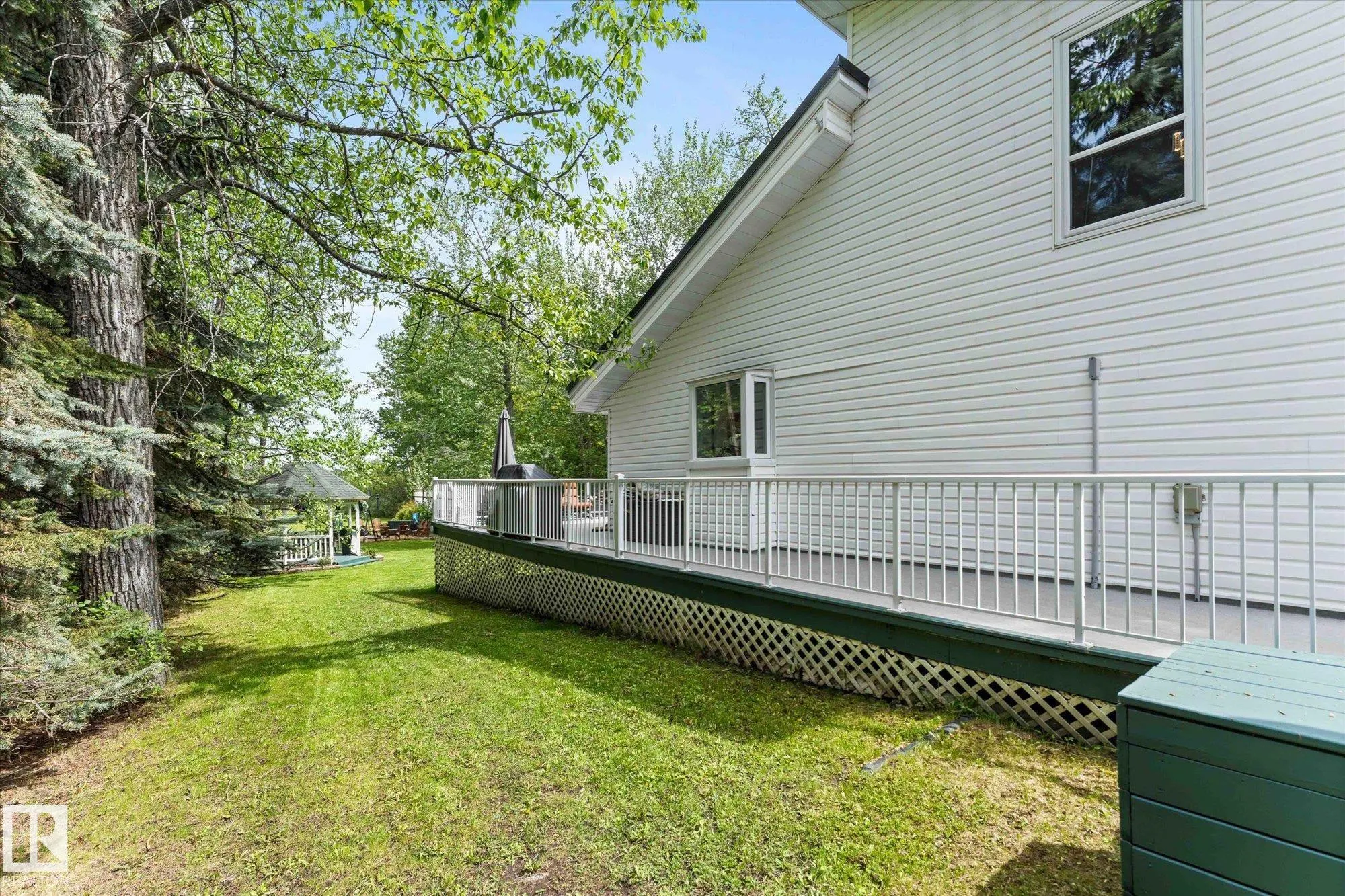4418 HWY 633