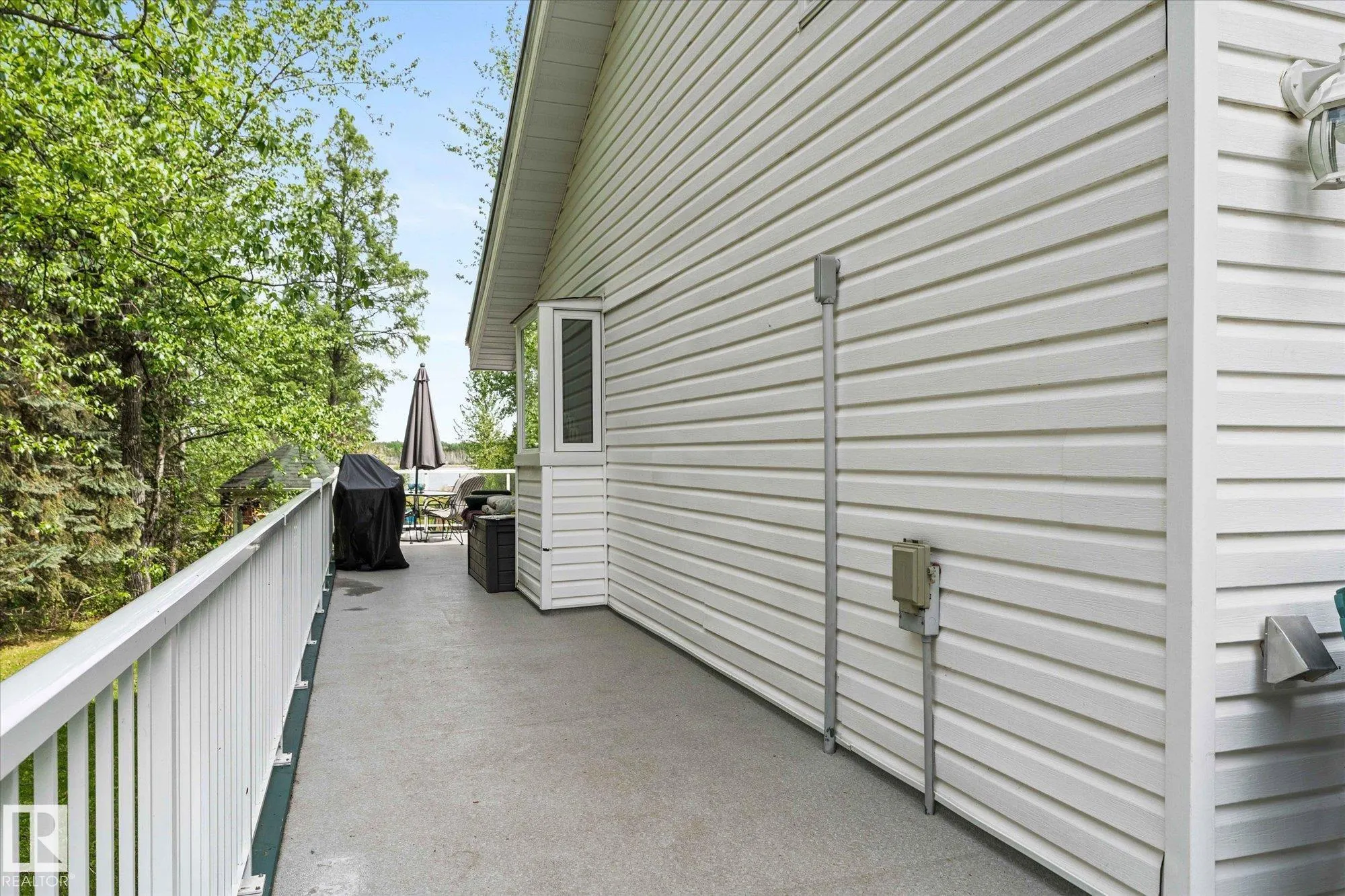 4418 HWY 633
