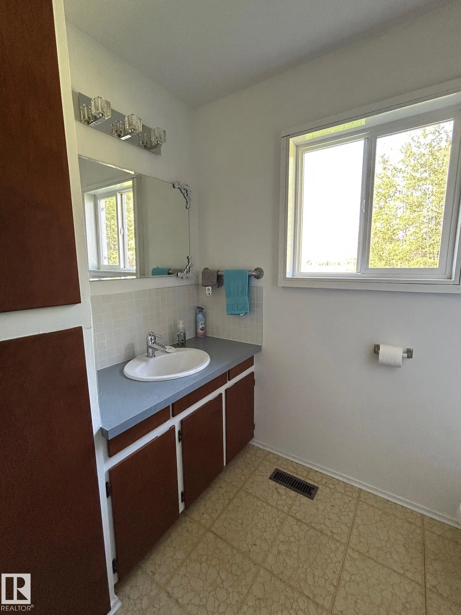 60432 Rge Rd 222