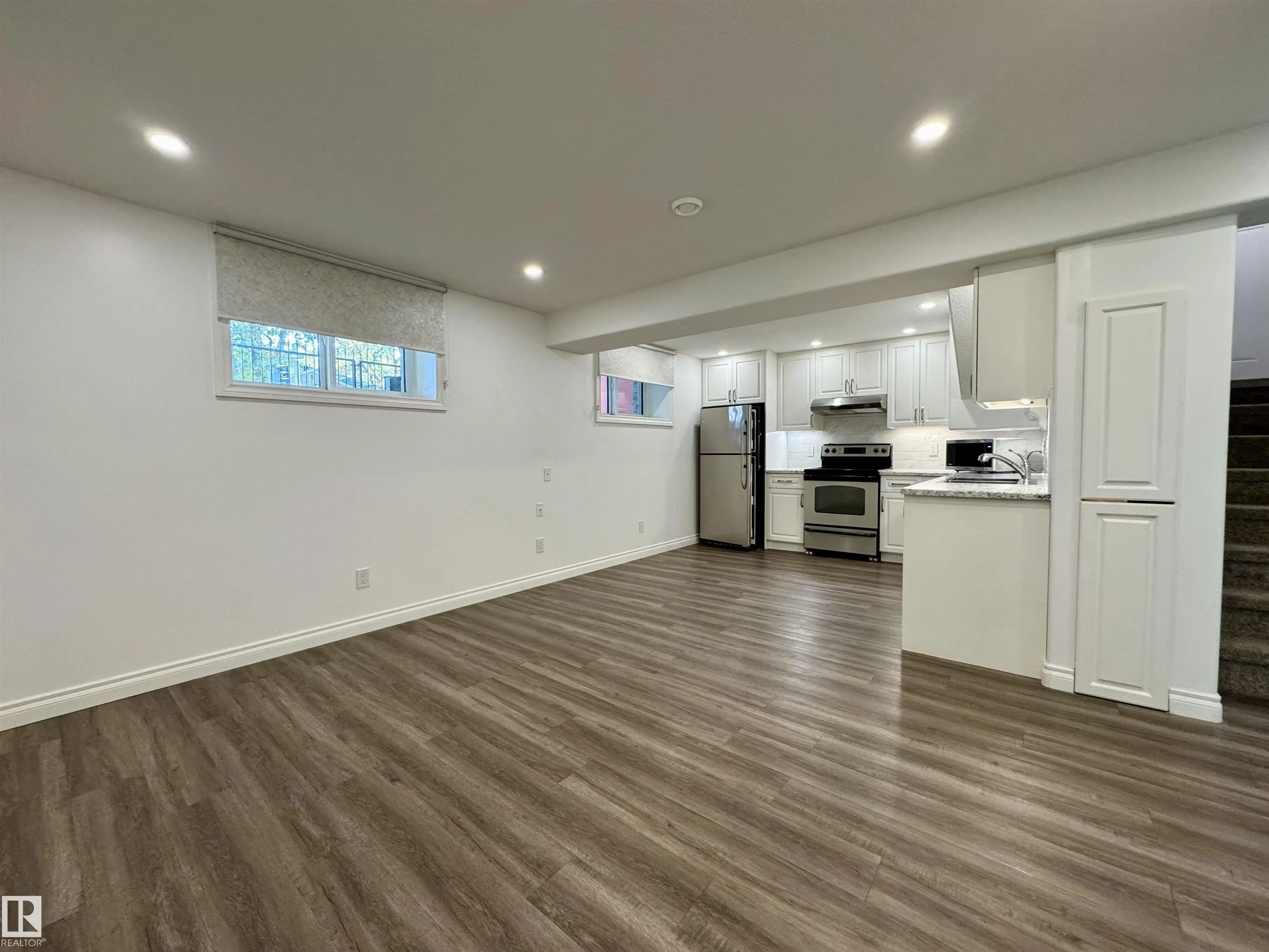 11306 89 Street