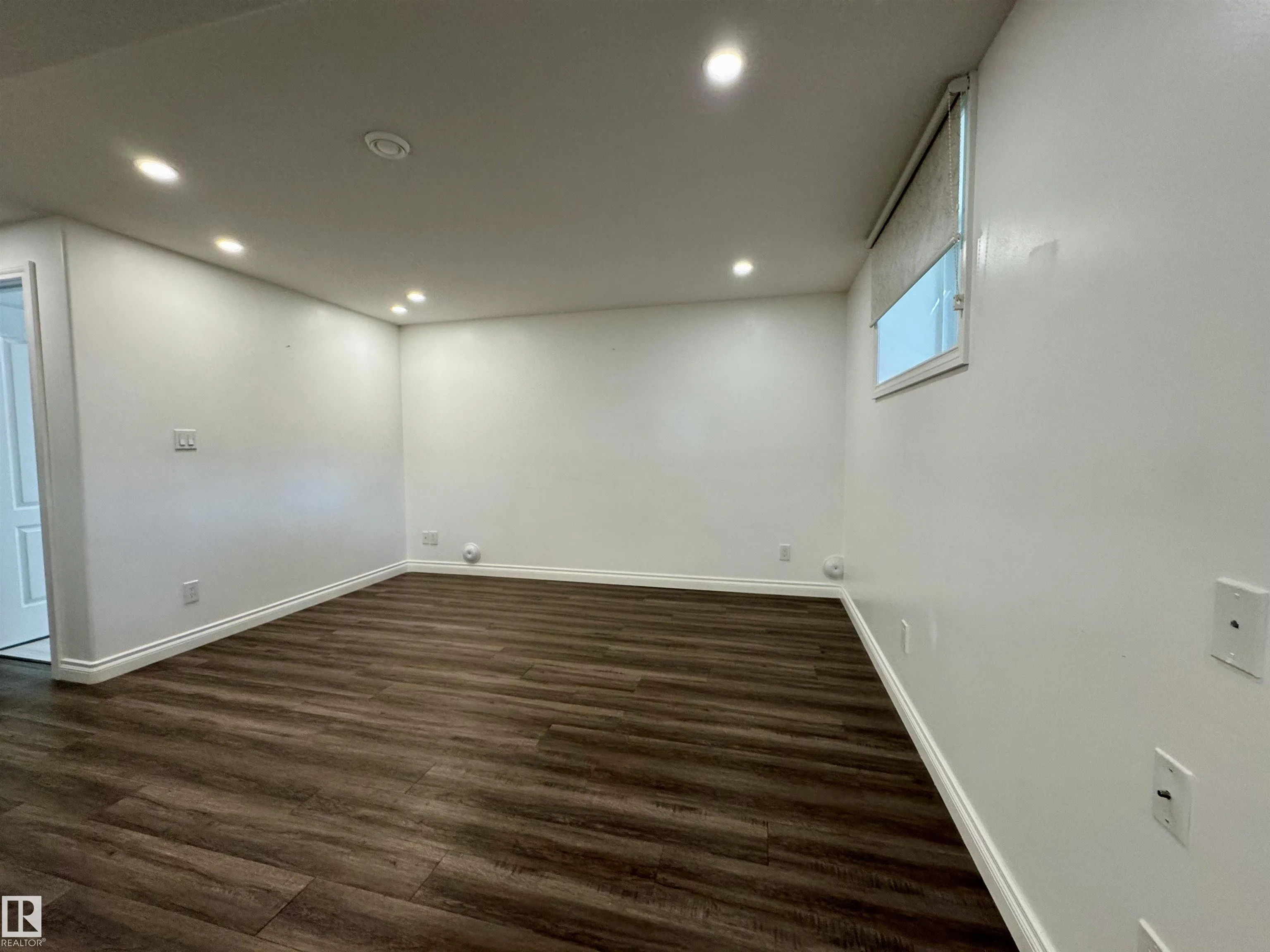 11306 89 Street