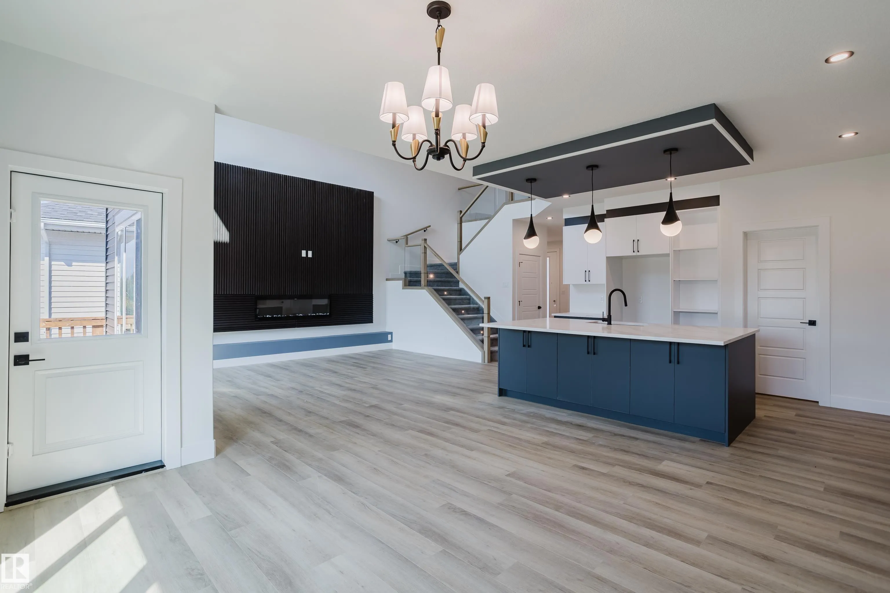 9 SYDWYCK Circle