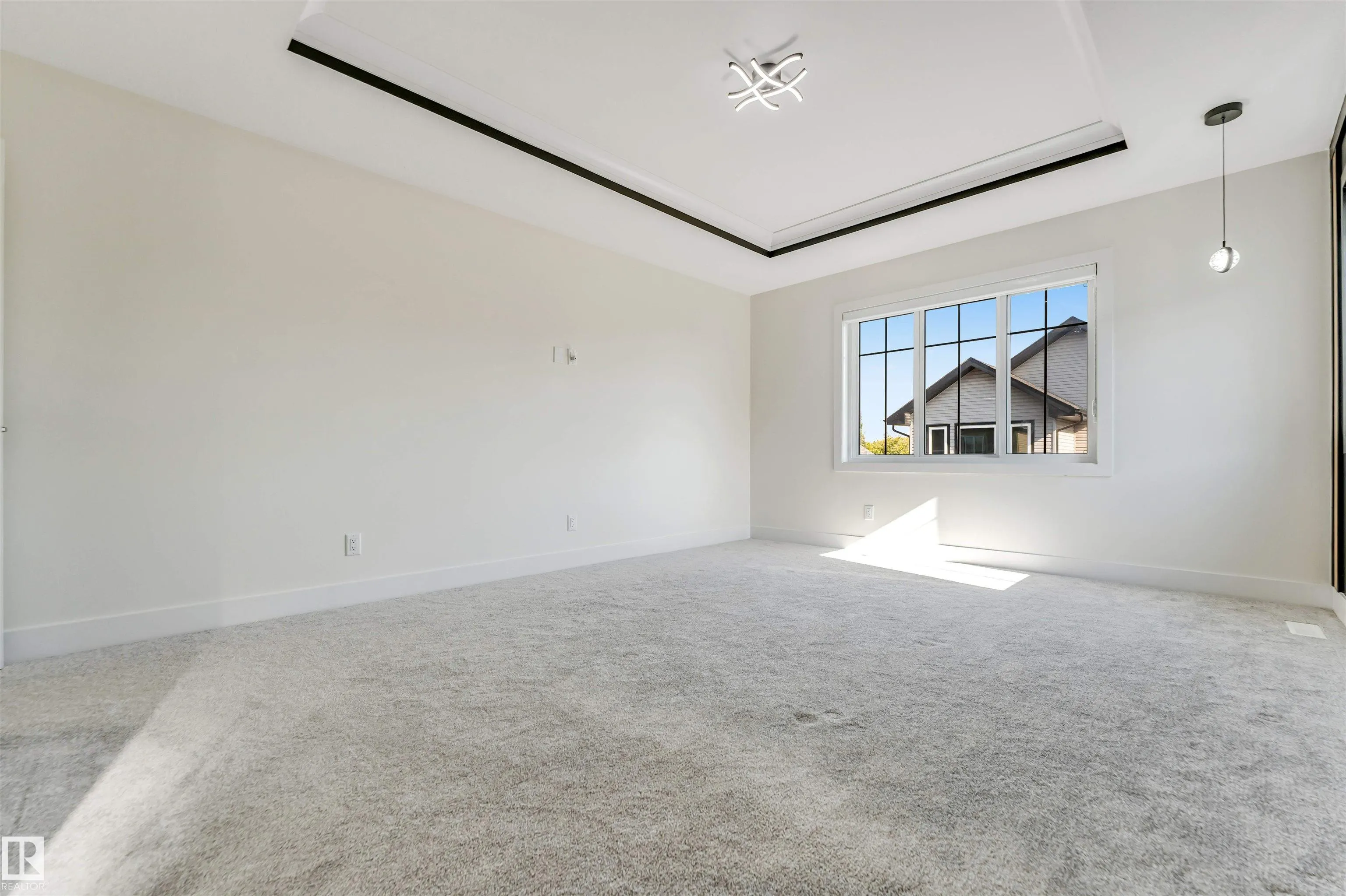 3239 PELERIN Crescent