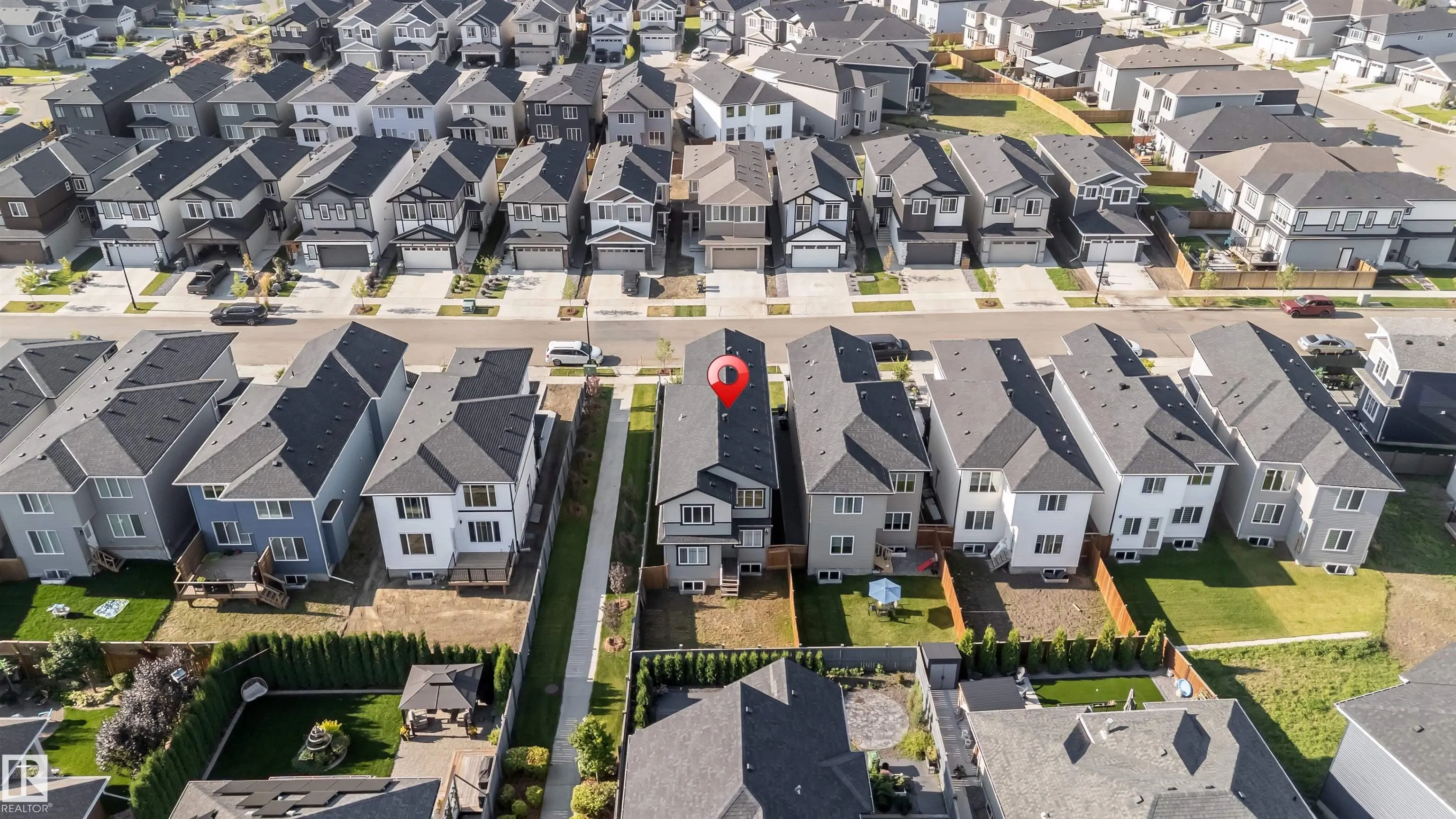 3239 PELERIN Crescent