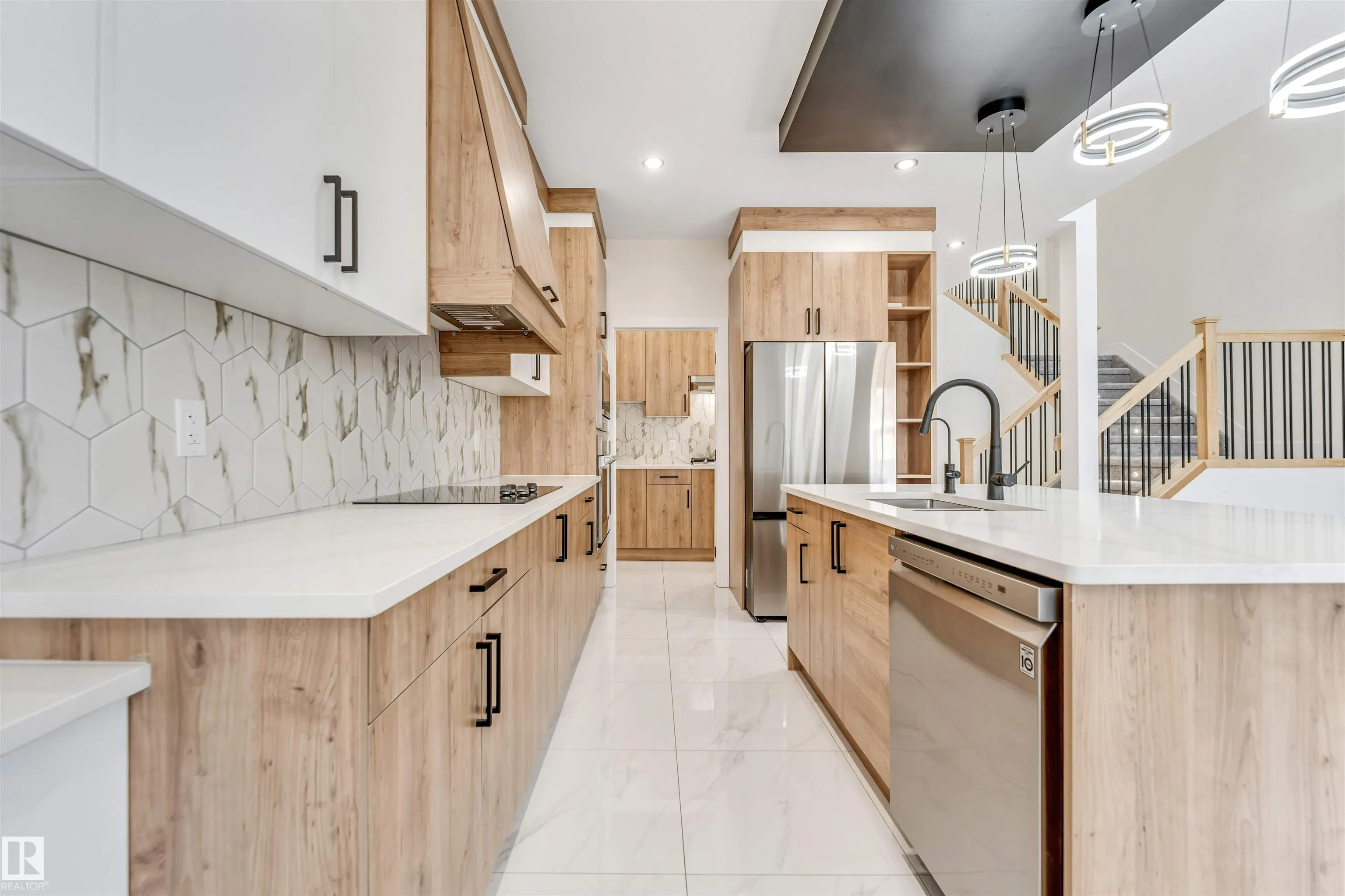 3239 PELERIN Crescent