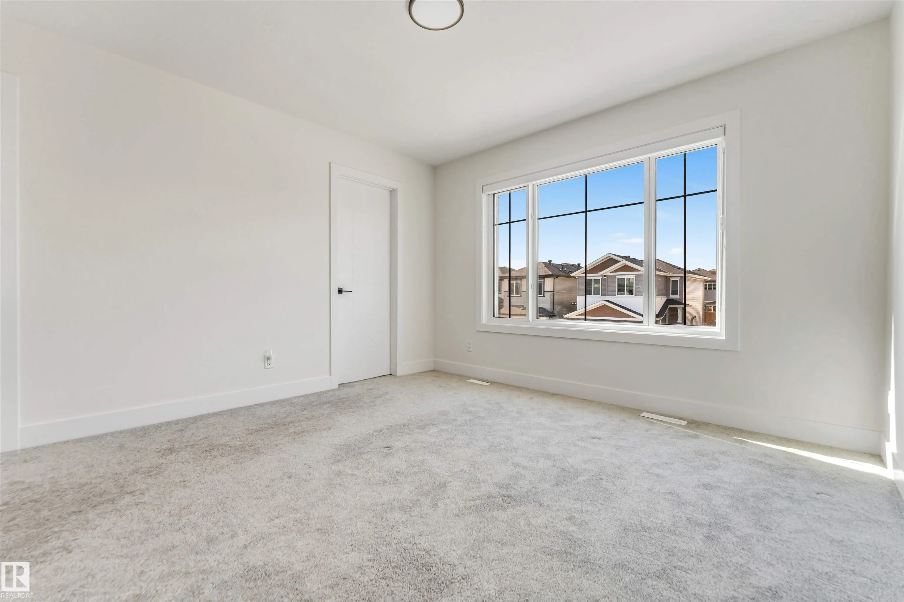 3239 PELERIN Crescent